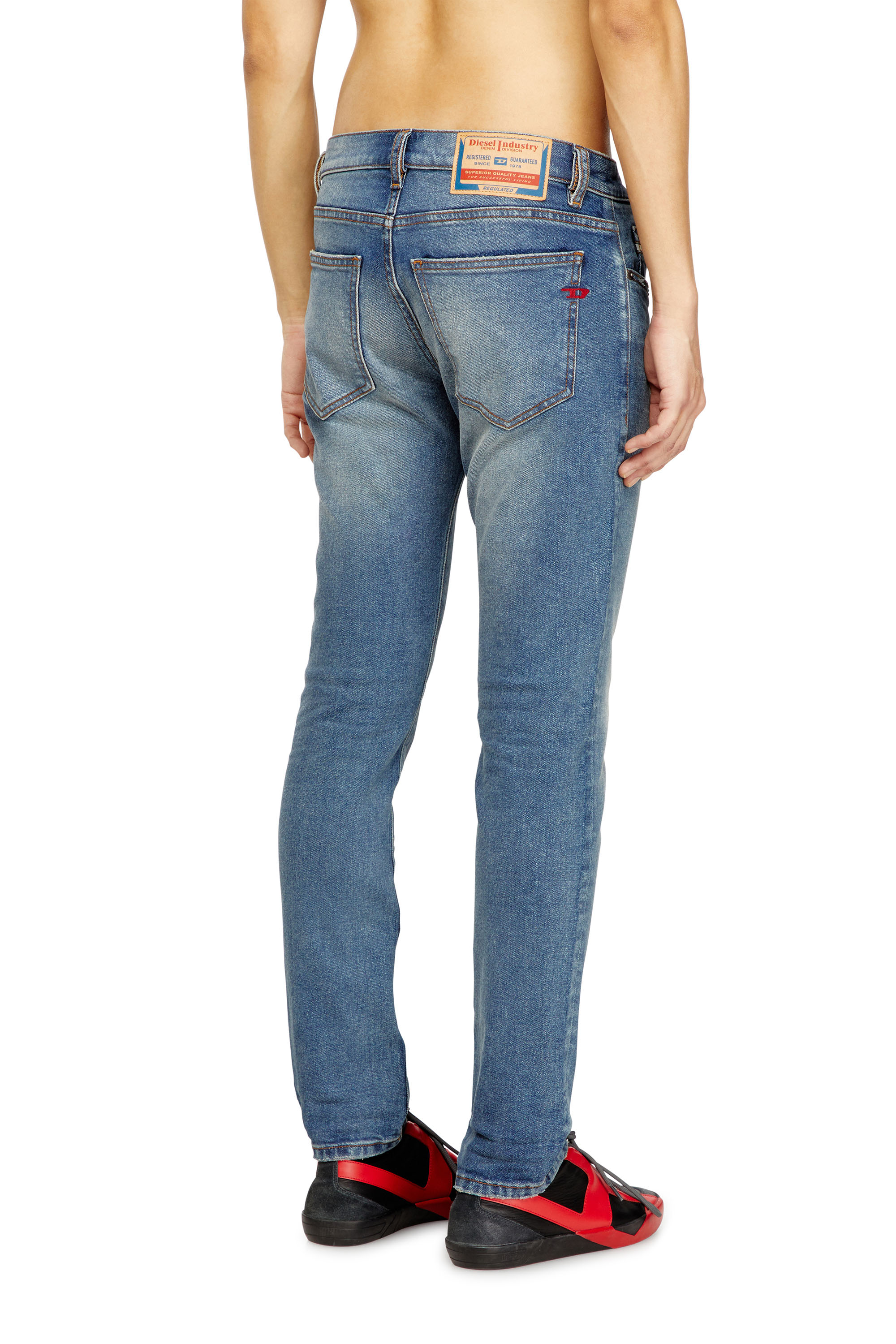 Diesel - Slim Jeans 2019 D-Strukt 0DBEF Hombre, Azul medio - 4