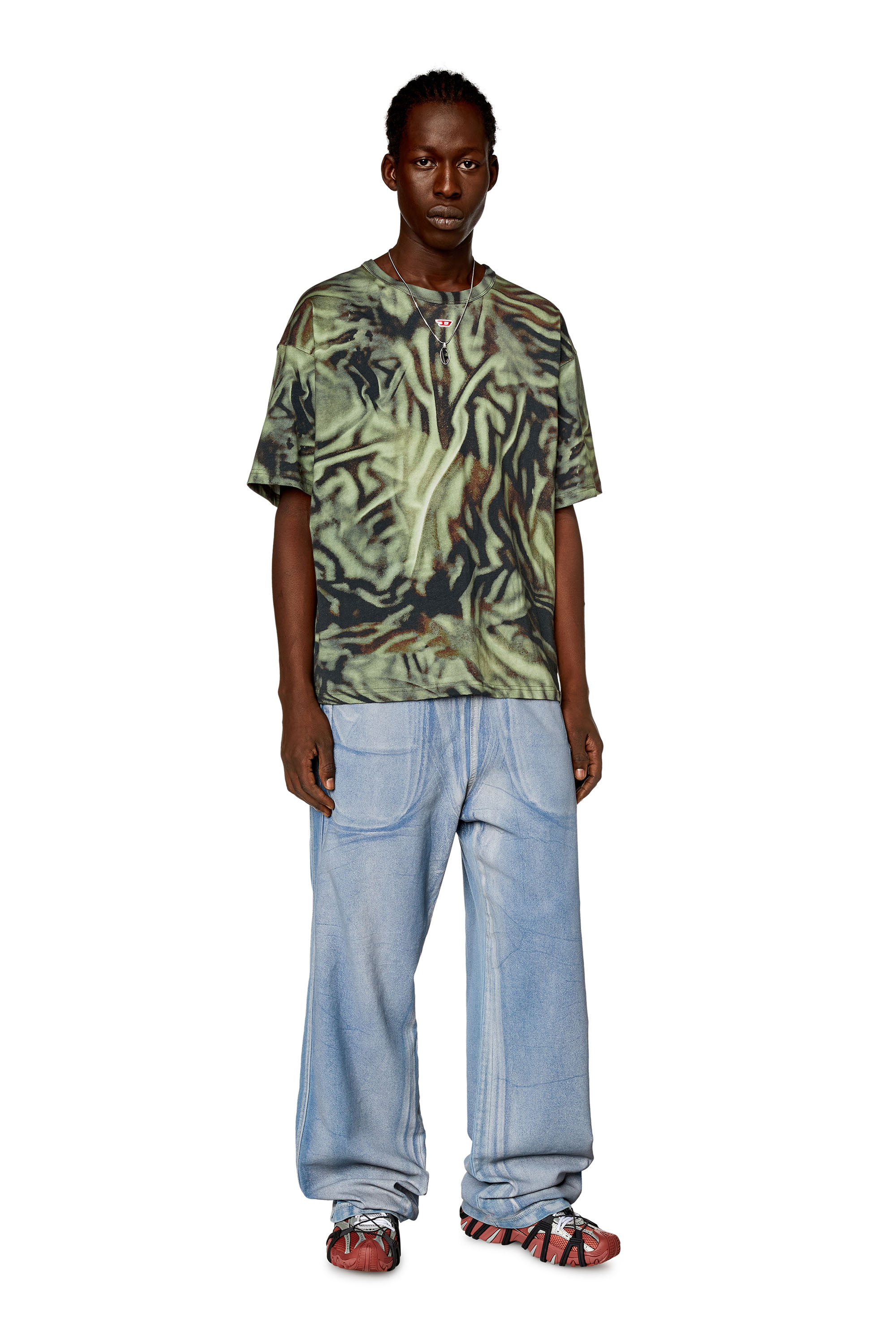 Men's graphic T-shirt with zebra-camo print | Green | Diesel