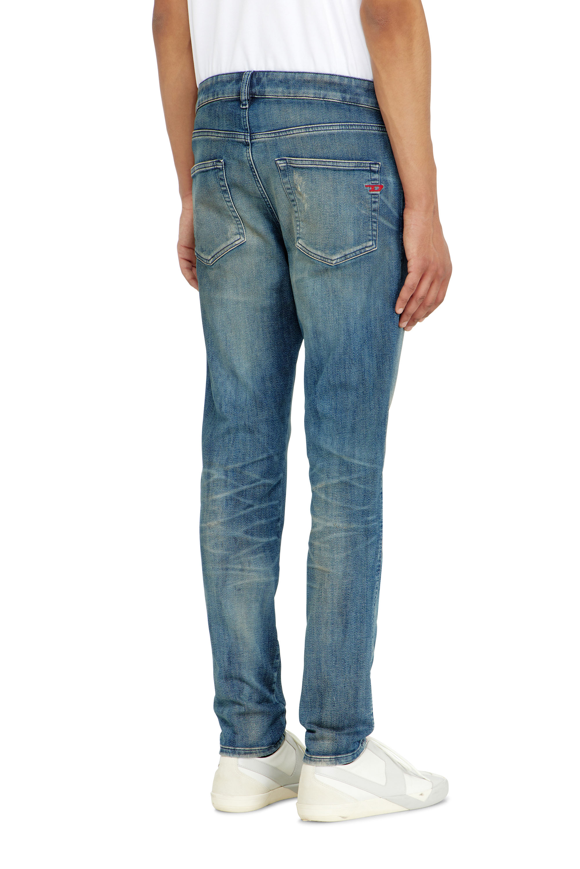 Diesel - Slim 2062 D-Strukt Joggjeans&reg; 09P98 Hombre, Azul medio - 3