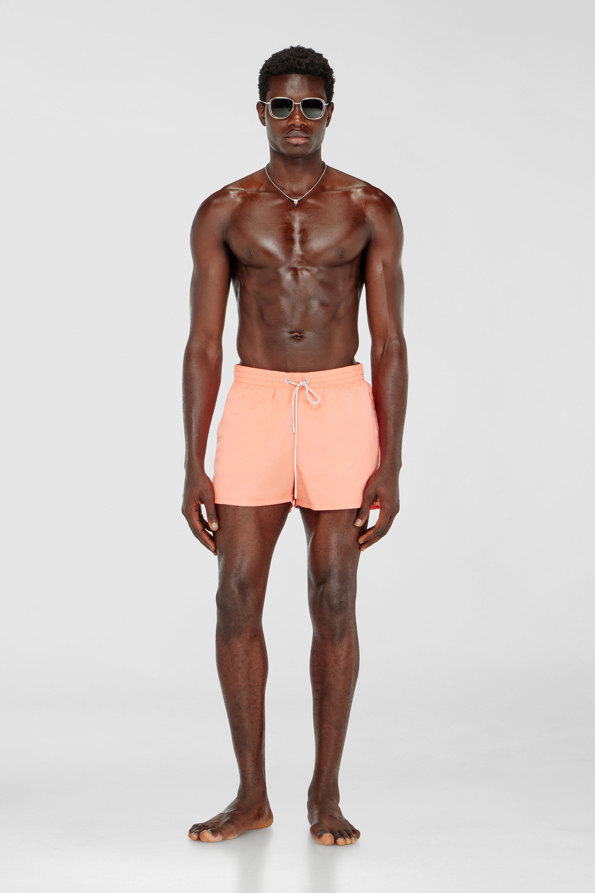 Diesel - OLYMPIC-34-D-CORE, Short de bain avec logo Oval D m&eacute;tallique Homme in Rose - 2