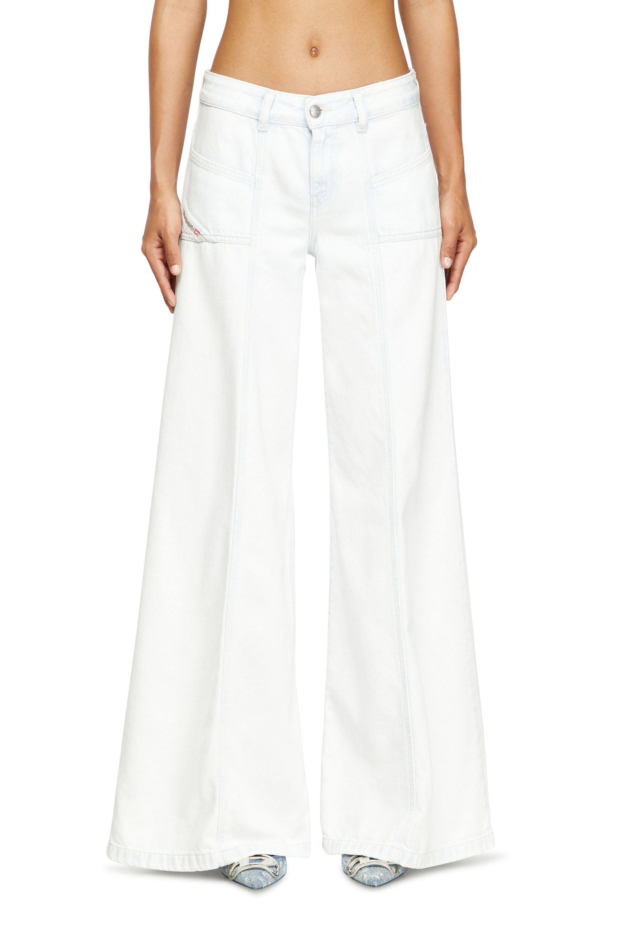 Diesel - Female's Flare Jeans D-Akii 09M08, White - 2