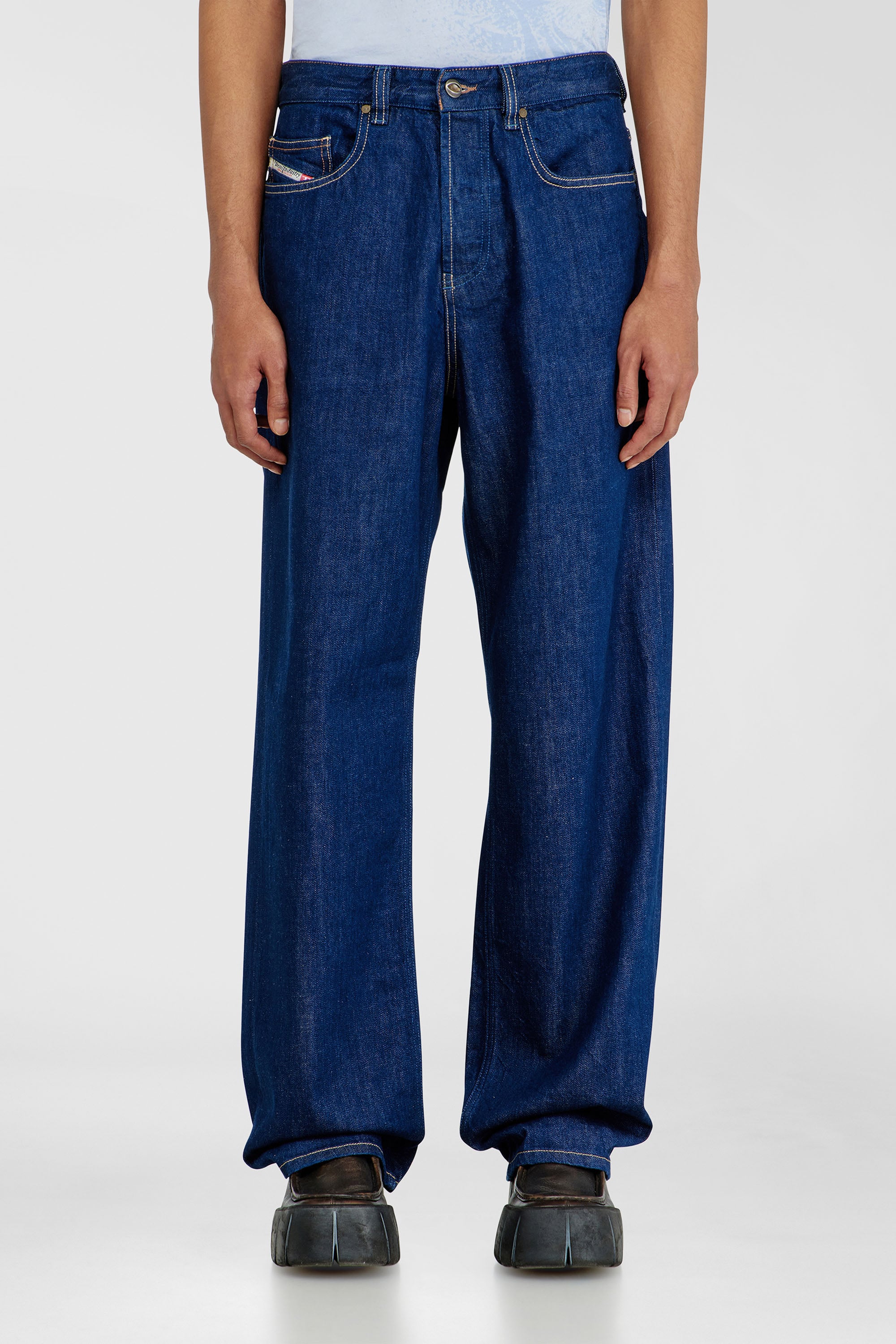 Diesel - Relaxed Jeans 2001 D-Macro 09Q09 Homme, Bleu Fonc&eacute; - Image 1