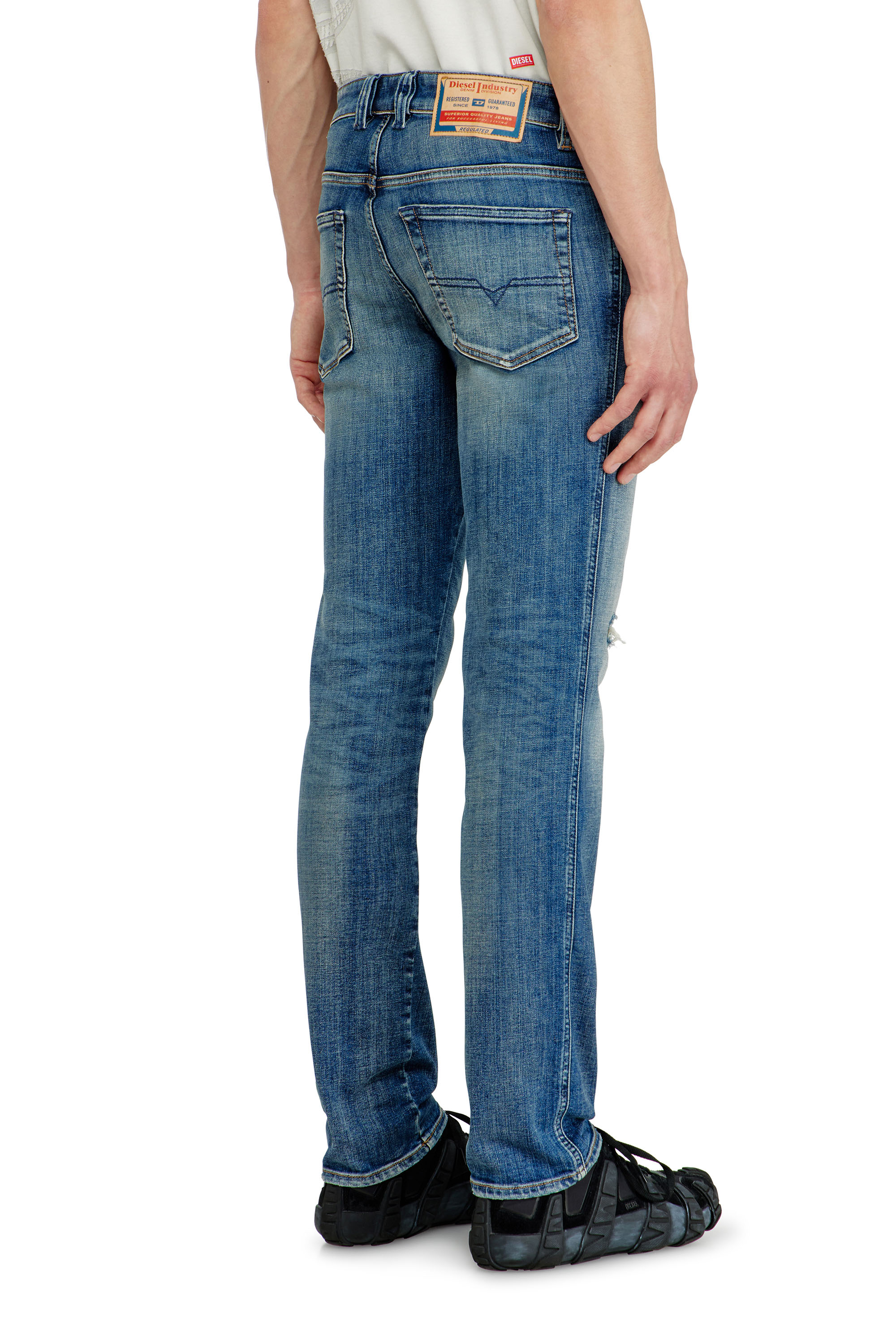 Men's Slim Jeans | Regular Waist 1993 D-VylMedium blue | Diesel US