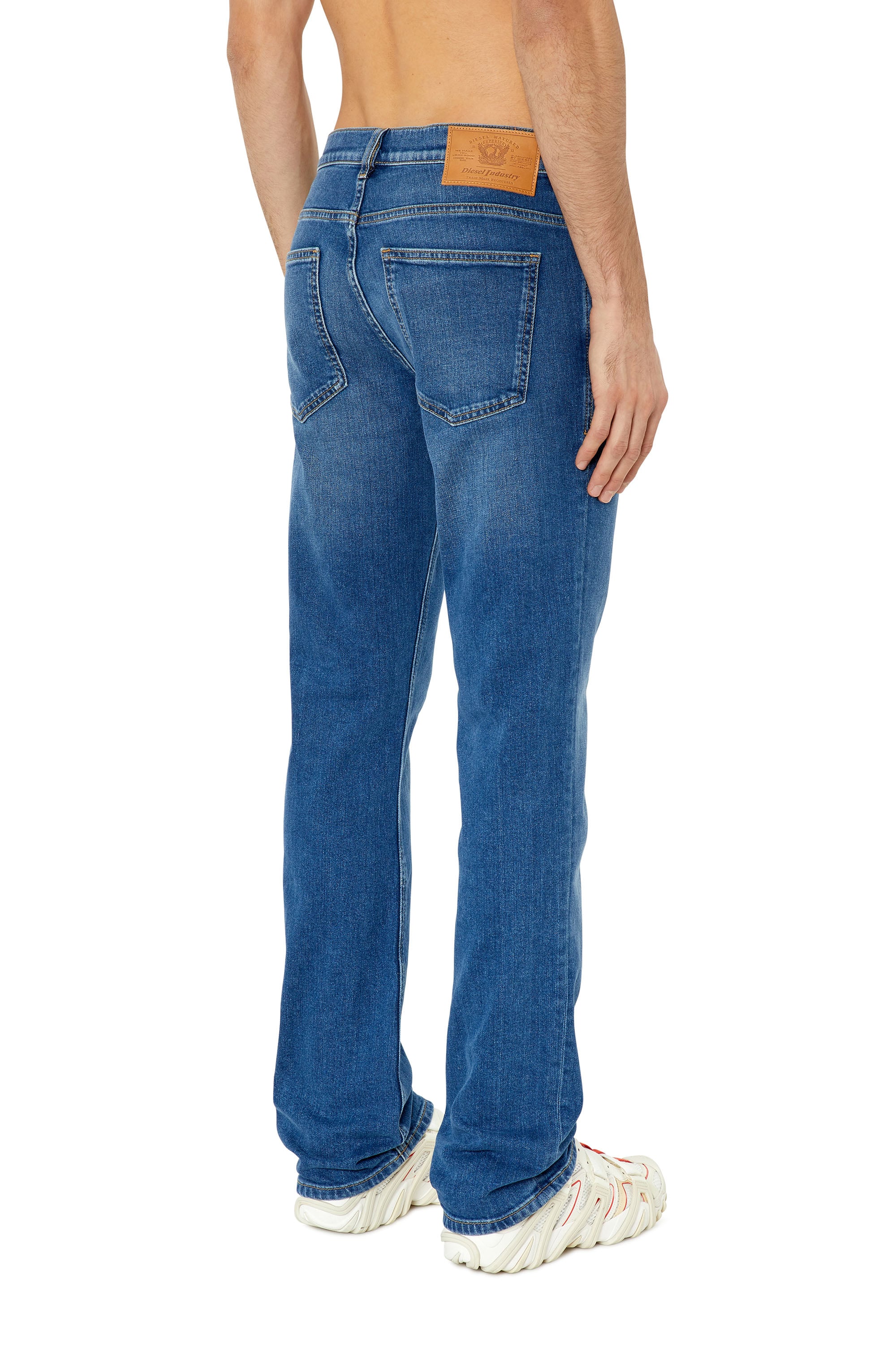 2021 D-Vocs Man: Bootcut Medium blue Jeans | Diesel