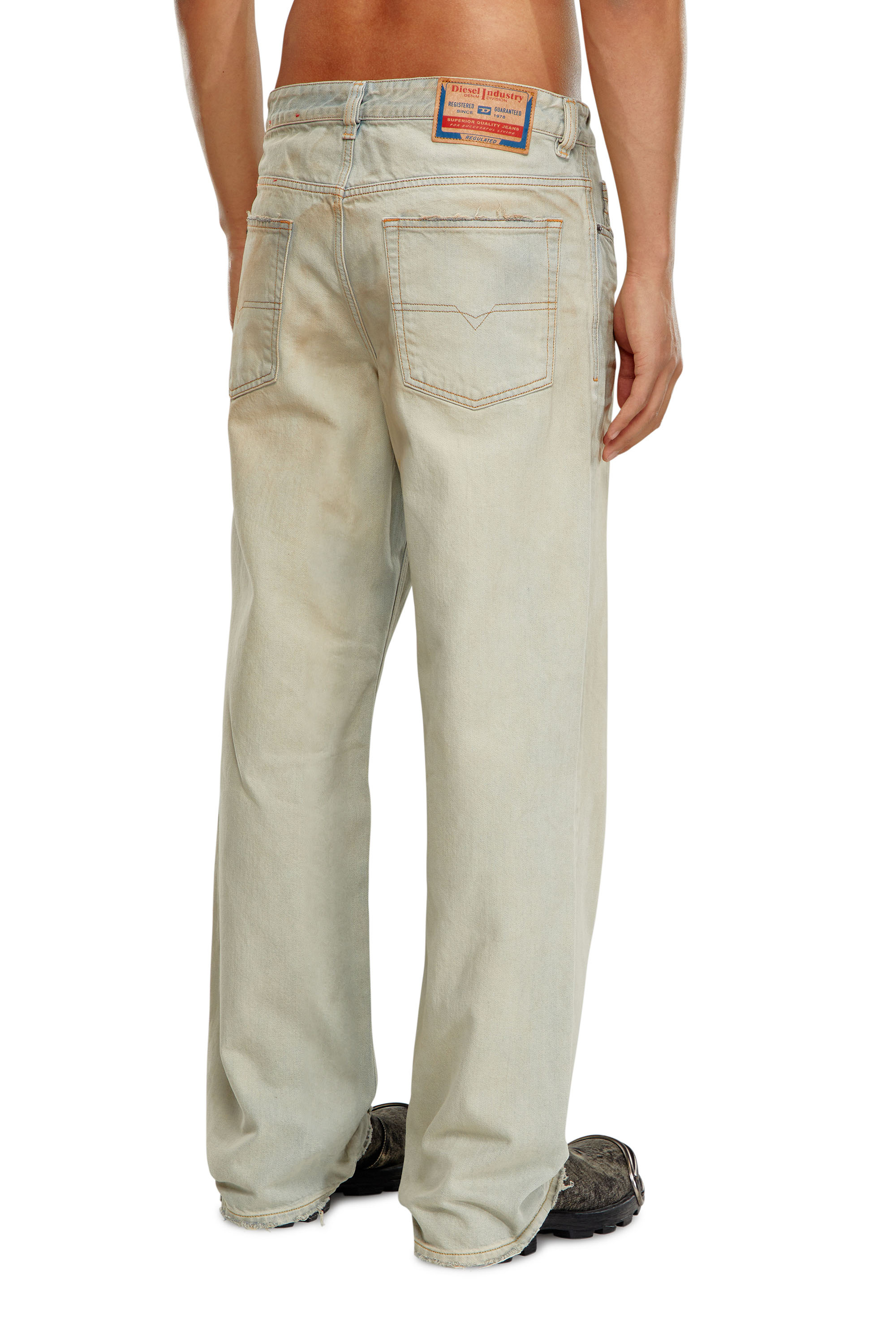 Diesel - Relaxed Jeans 2001 D-Macro 09H60 Homme, Bleu Clair - Image 4