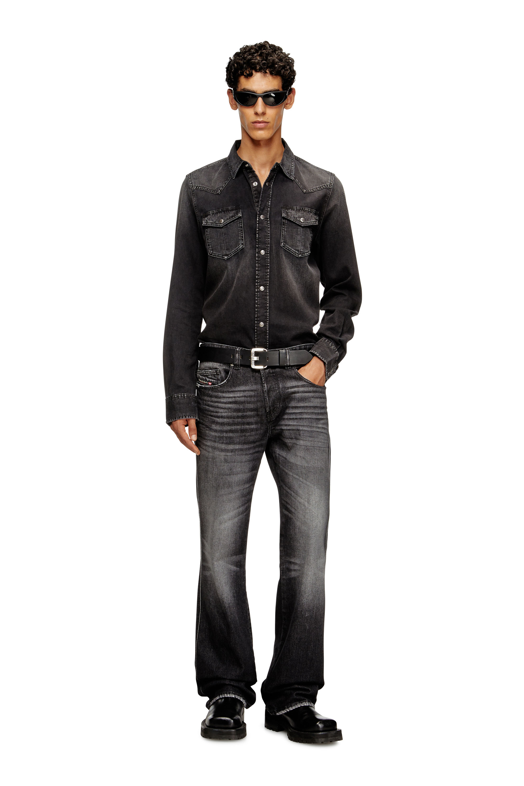 Diesel - D-VEGA, Surchemise en denim Homme in Noir - 2