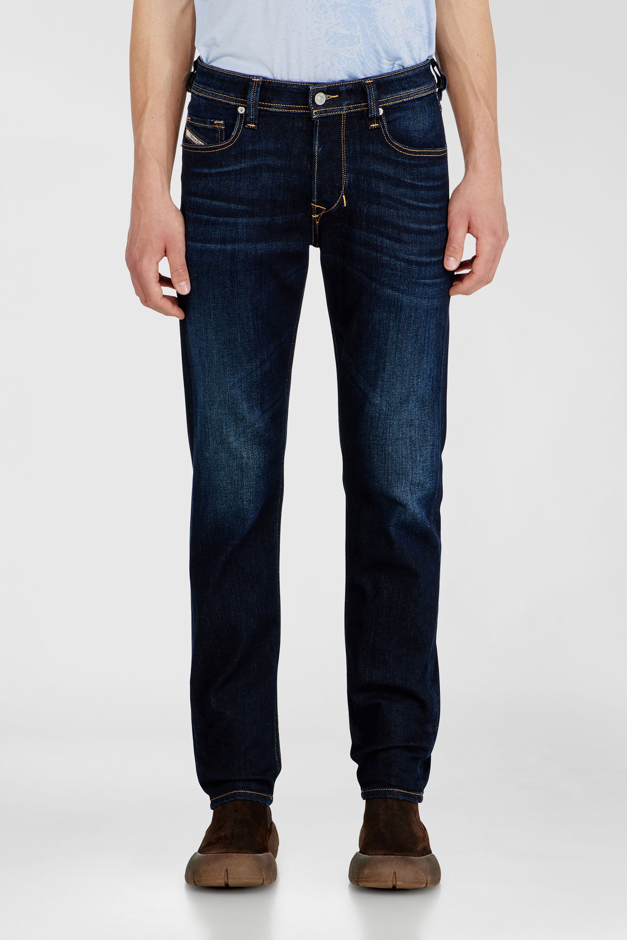 Diesel - Male's Regular Jeans 1986 Larkee-Beex 09Q15, Dark Blue - 4