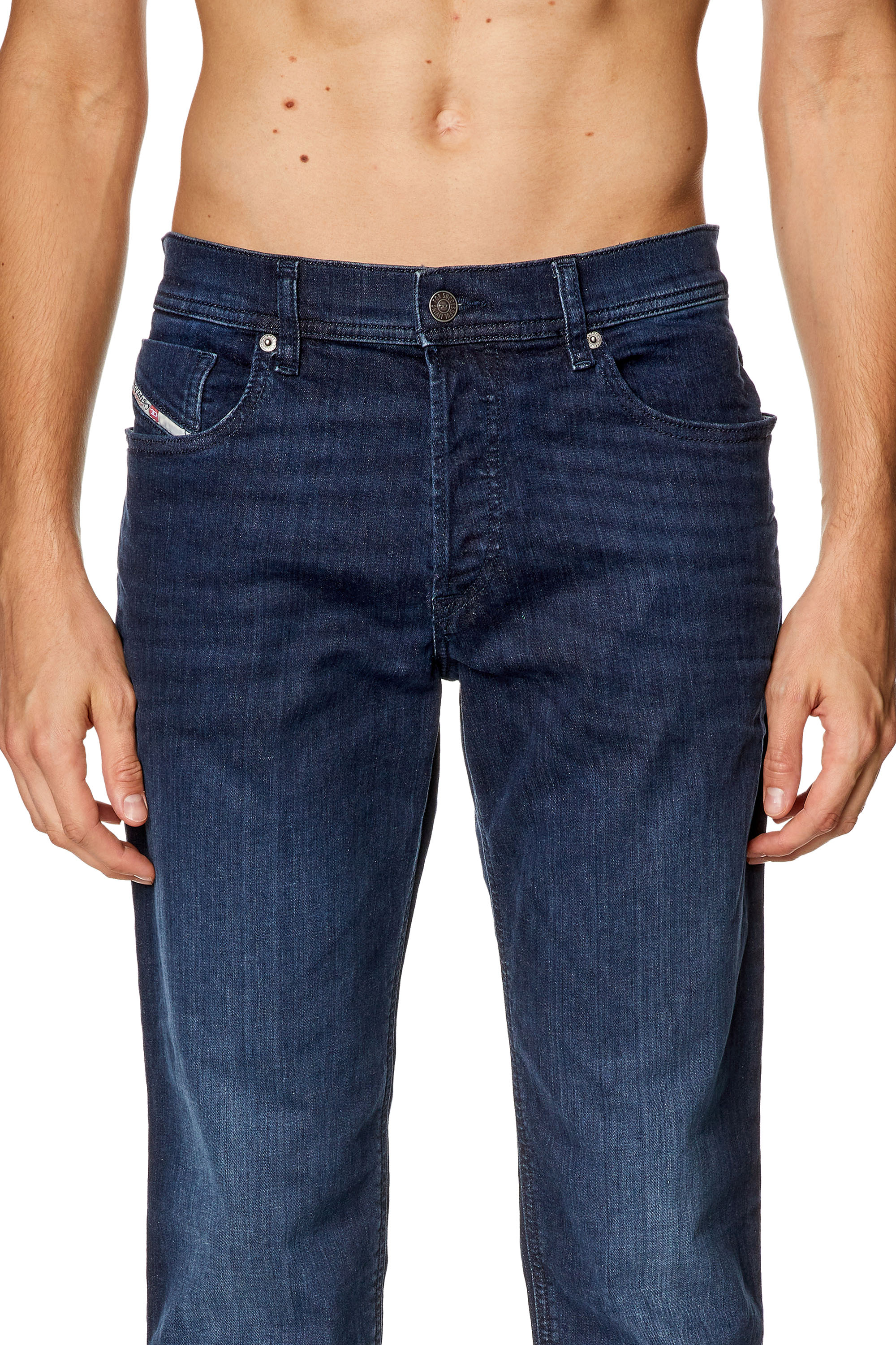 Diesel - Regular Jeans 2023 D-Finitive 0CNAA Hombre, Azul Oscuro - 3