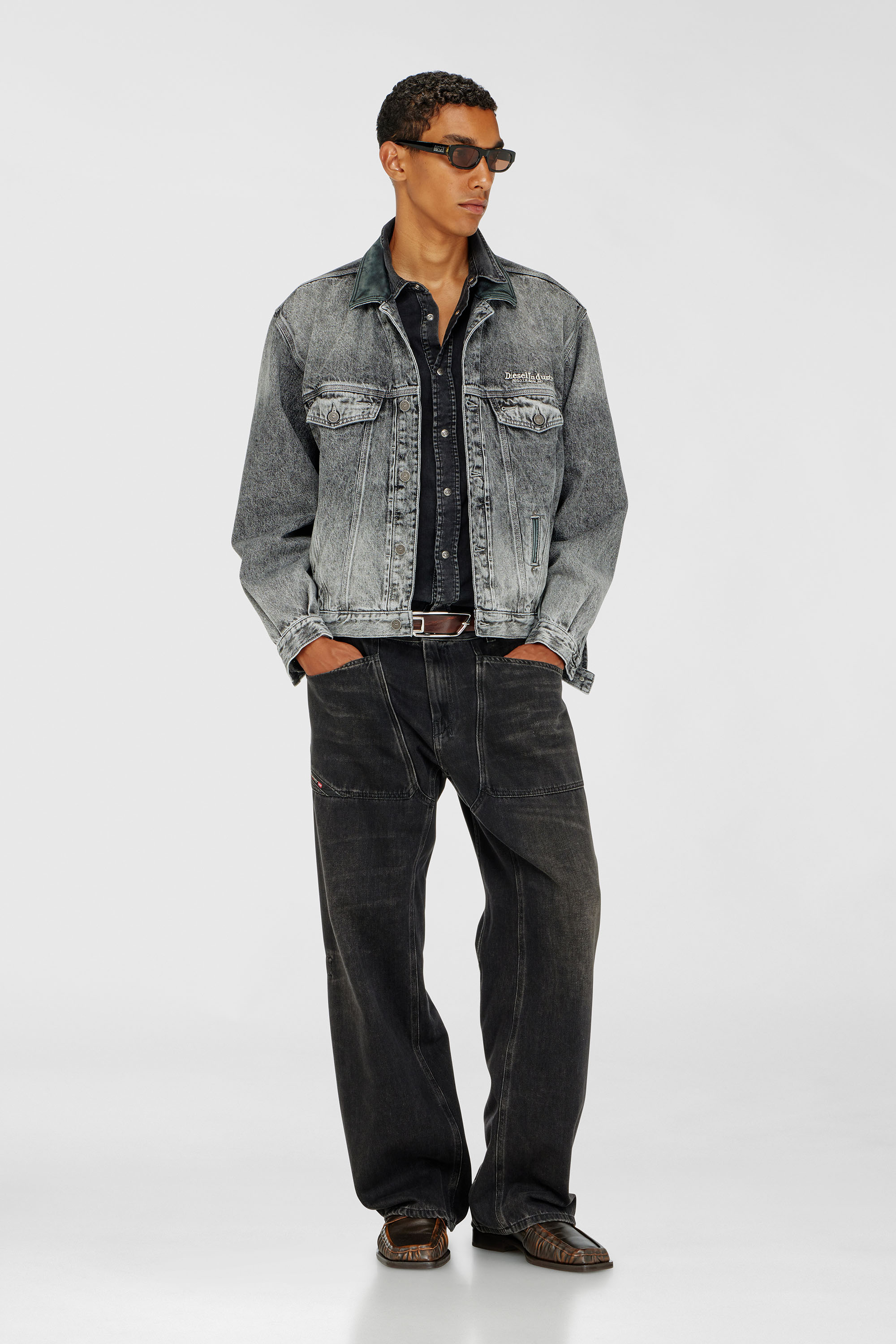 Diesel - D-DENVER-S, Unisex's Denim trucker jacket with tonal leather trims in Grey - 1