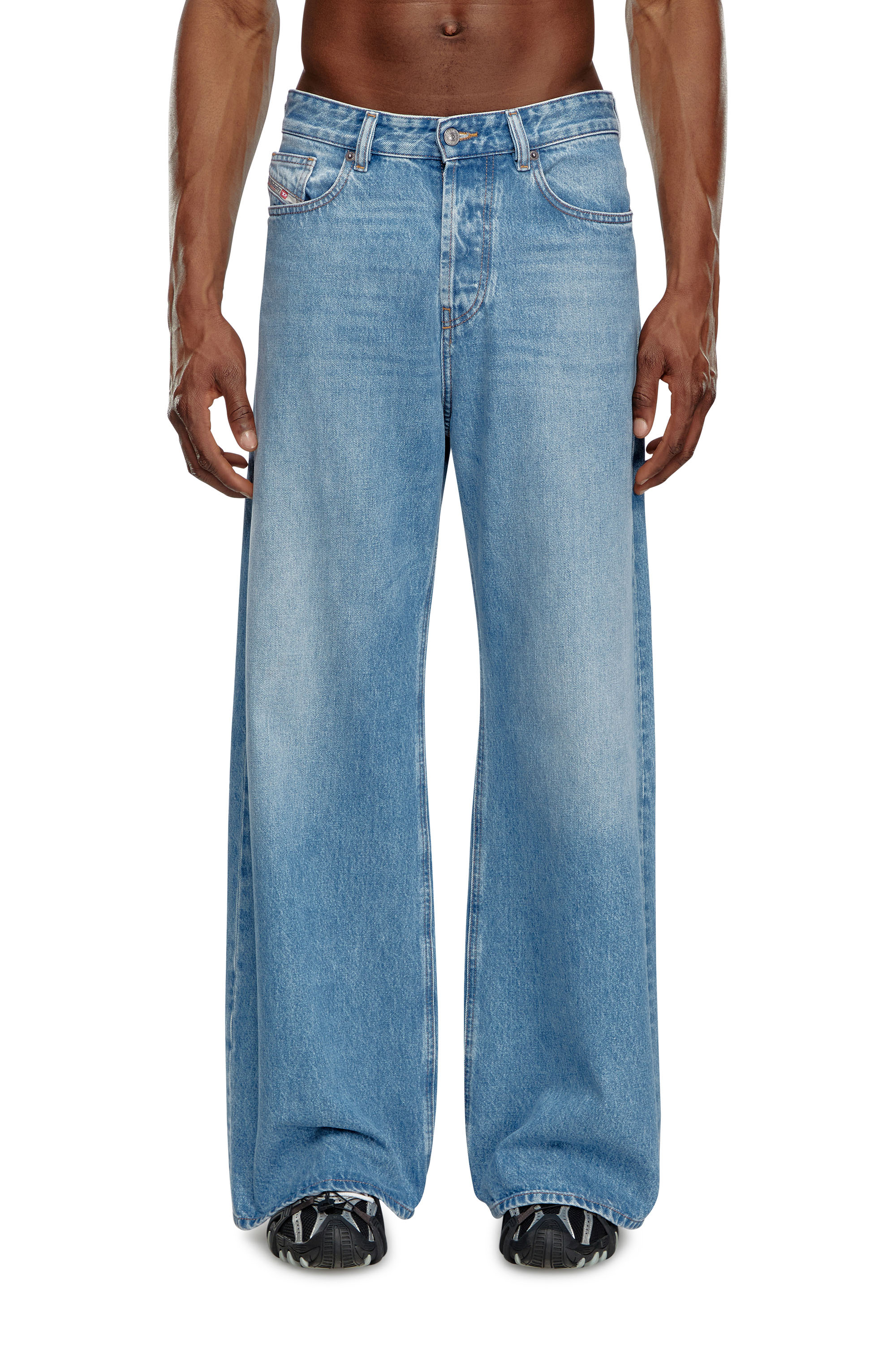 Diesel - Relaxed Jeans 1996 D-Sire 09I29 Femme, Bleu Clair - Image 1