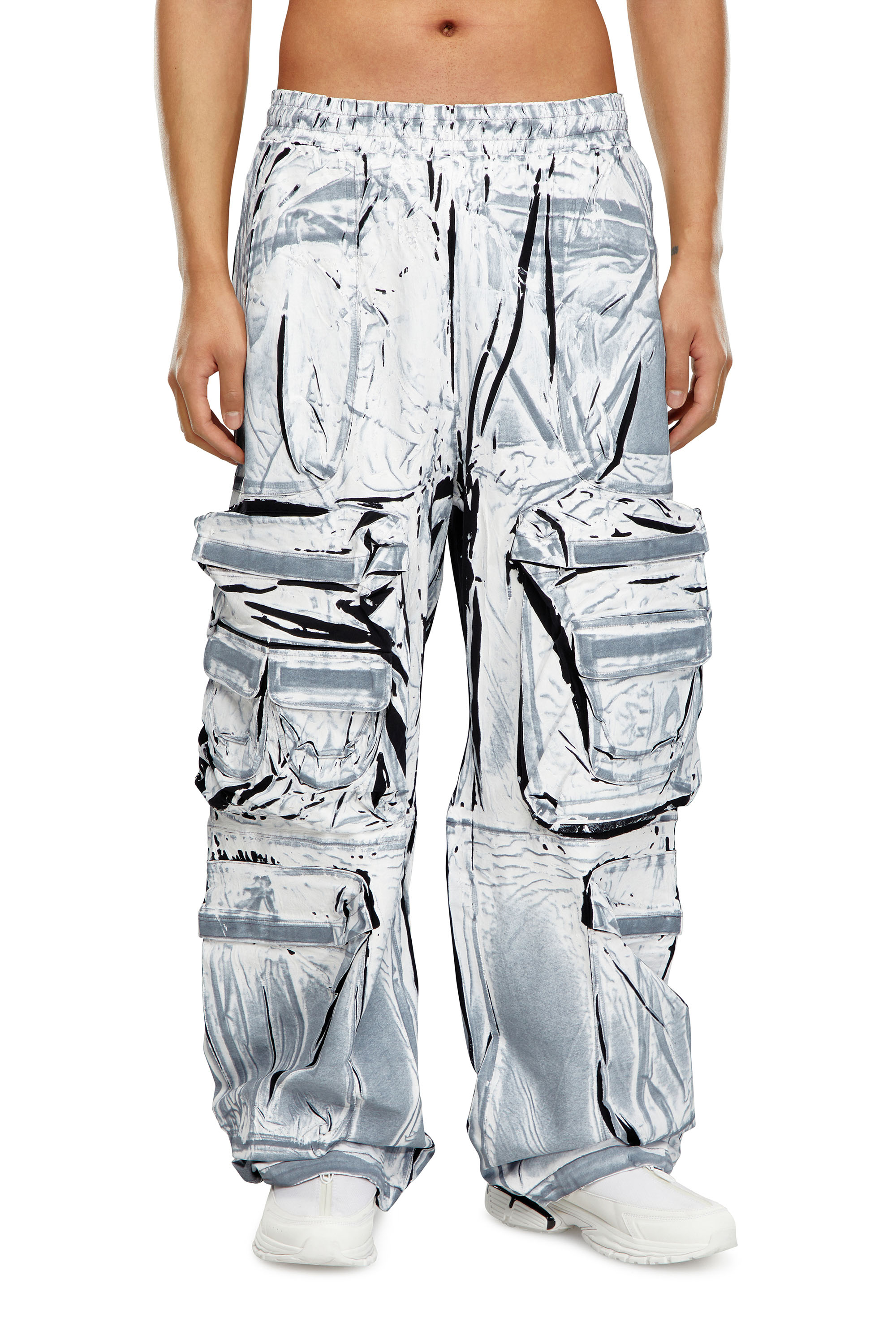 Diesel - P-GARCIA, Man's Chalky cargo pants with logo patches in Blue/White - 3
