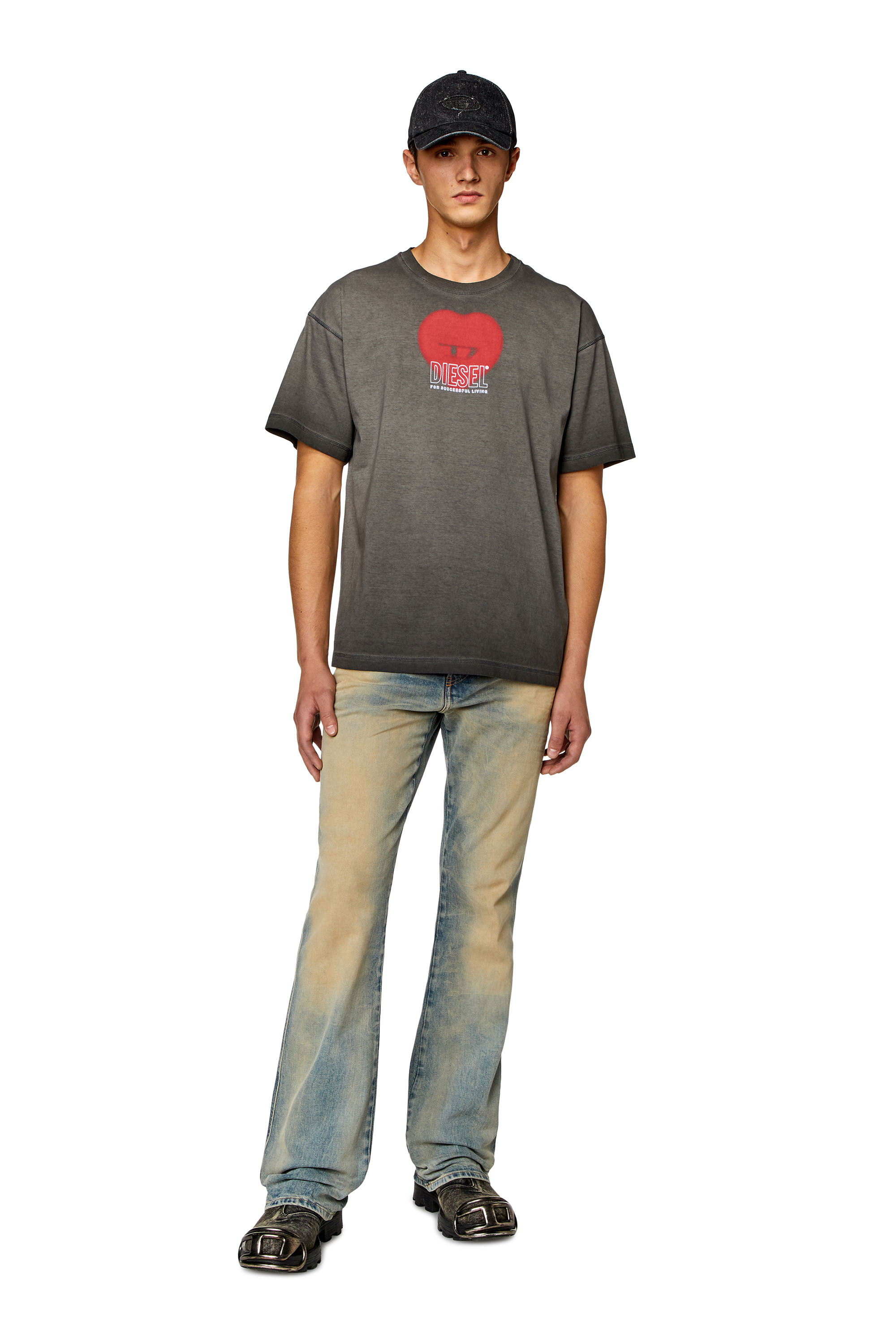 Diesel - T-BUXT-N4, Camiseta con estampado de coraz&oacute;n Hombre in Gris - 1