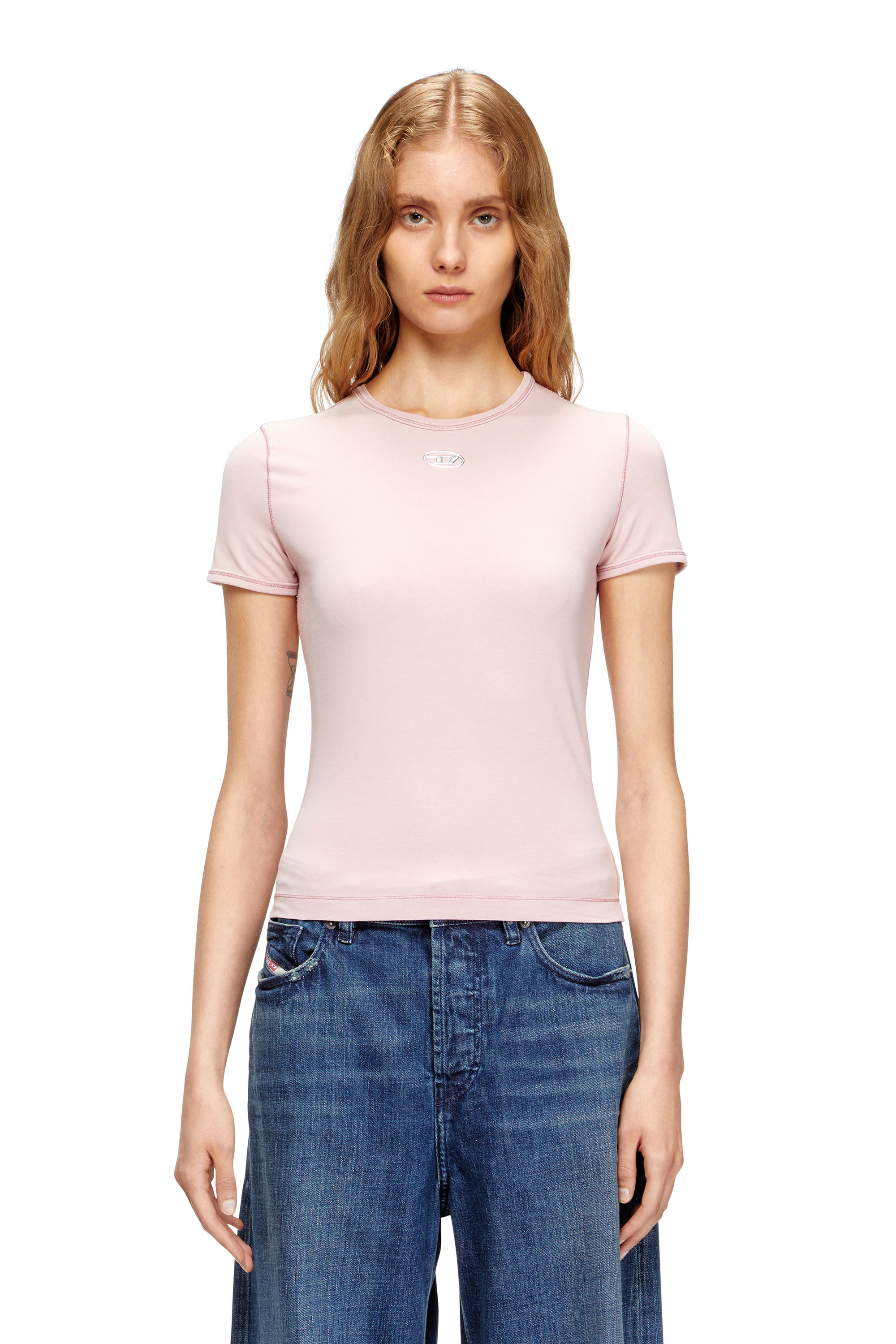 Diesel - T-UNCUTIESLONG-OD, Camiseta slim-fit con Oval D metálico Mujer in Rosa - 3