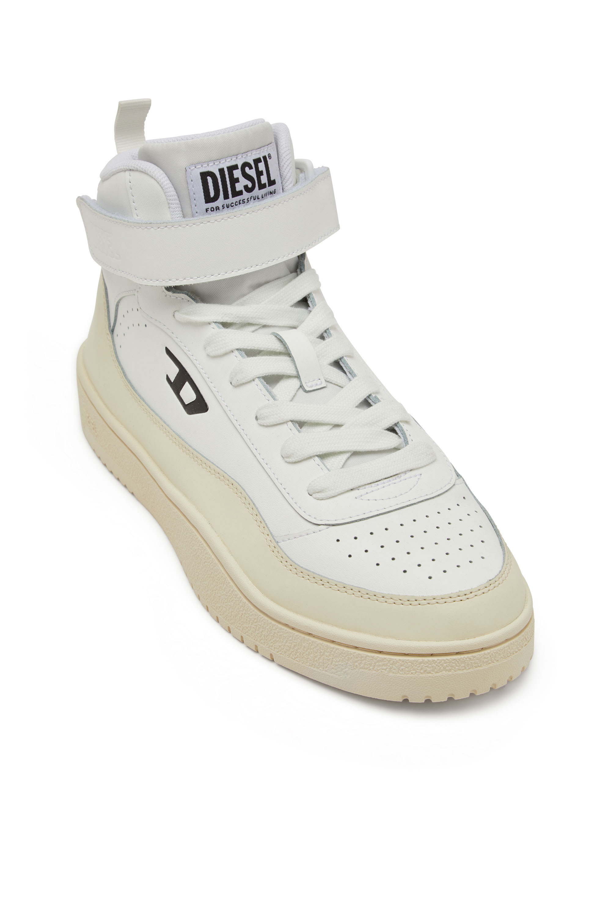 Diesel - S-TRACKER-D MID, Male's S-Tracker-D-Mid top sneaker in White - 4