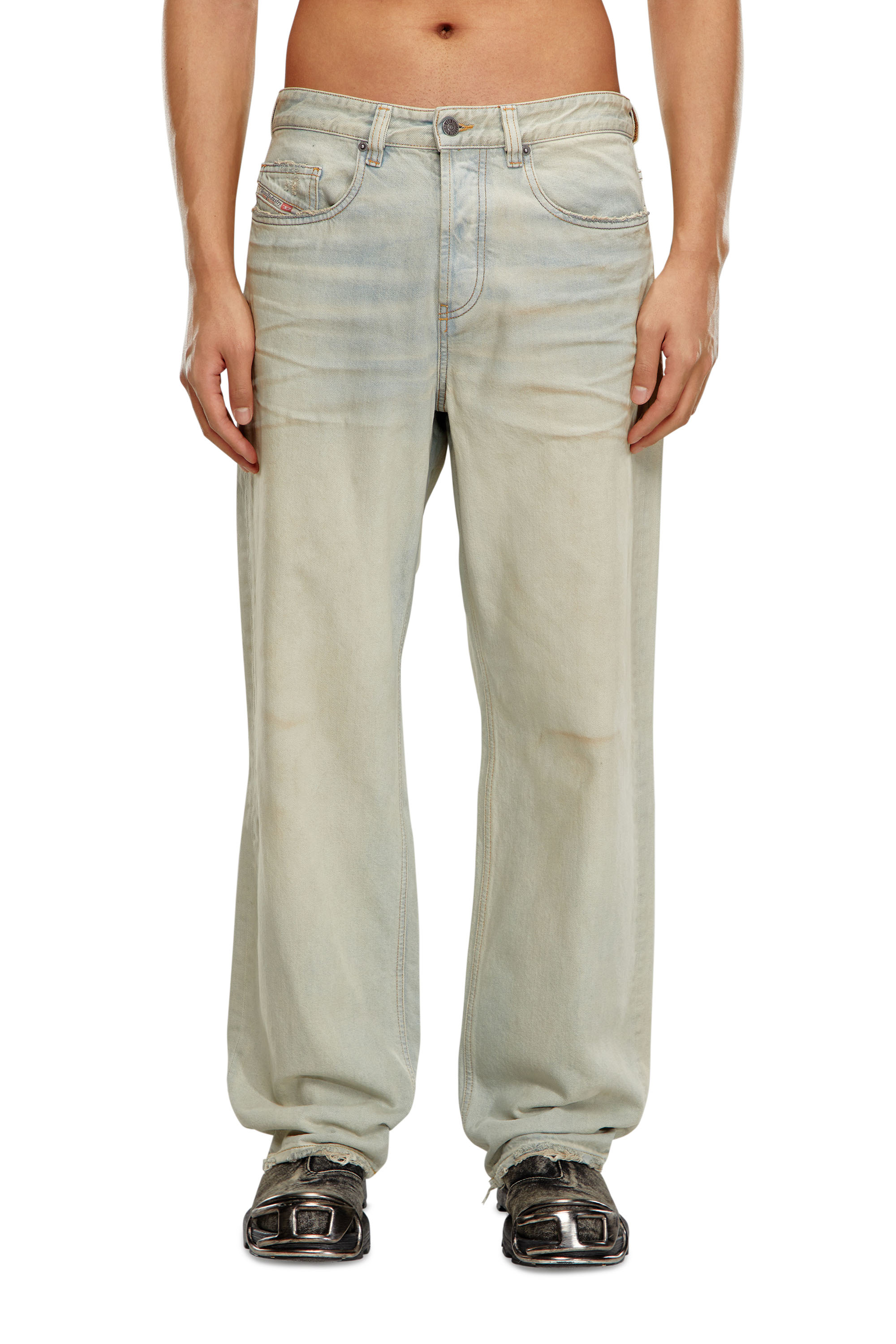 Diesel - Relaxed Jeans 2001 D-Macro 09H60 Homme, Bleu Clair - Image 2