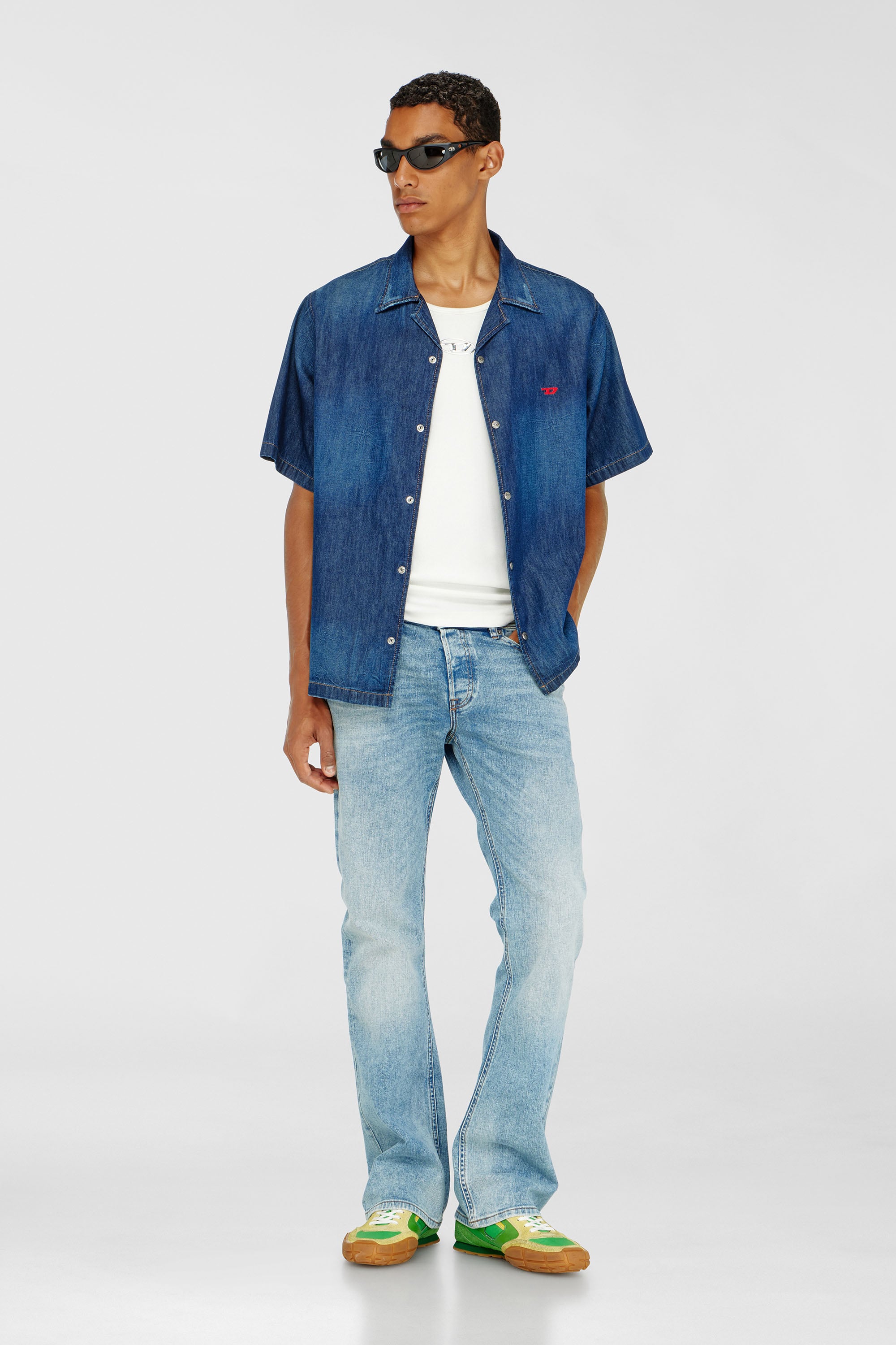 Diesel - D-NABIL-D, Male's Denim short-sleeve shirt in Blue - 2