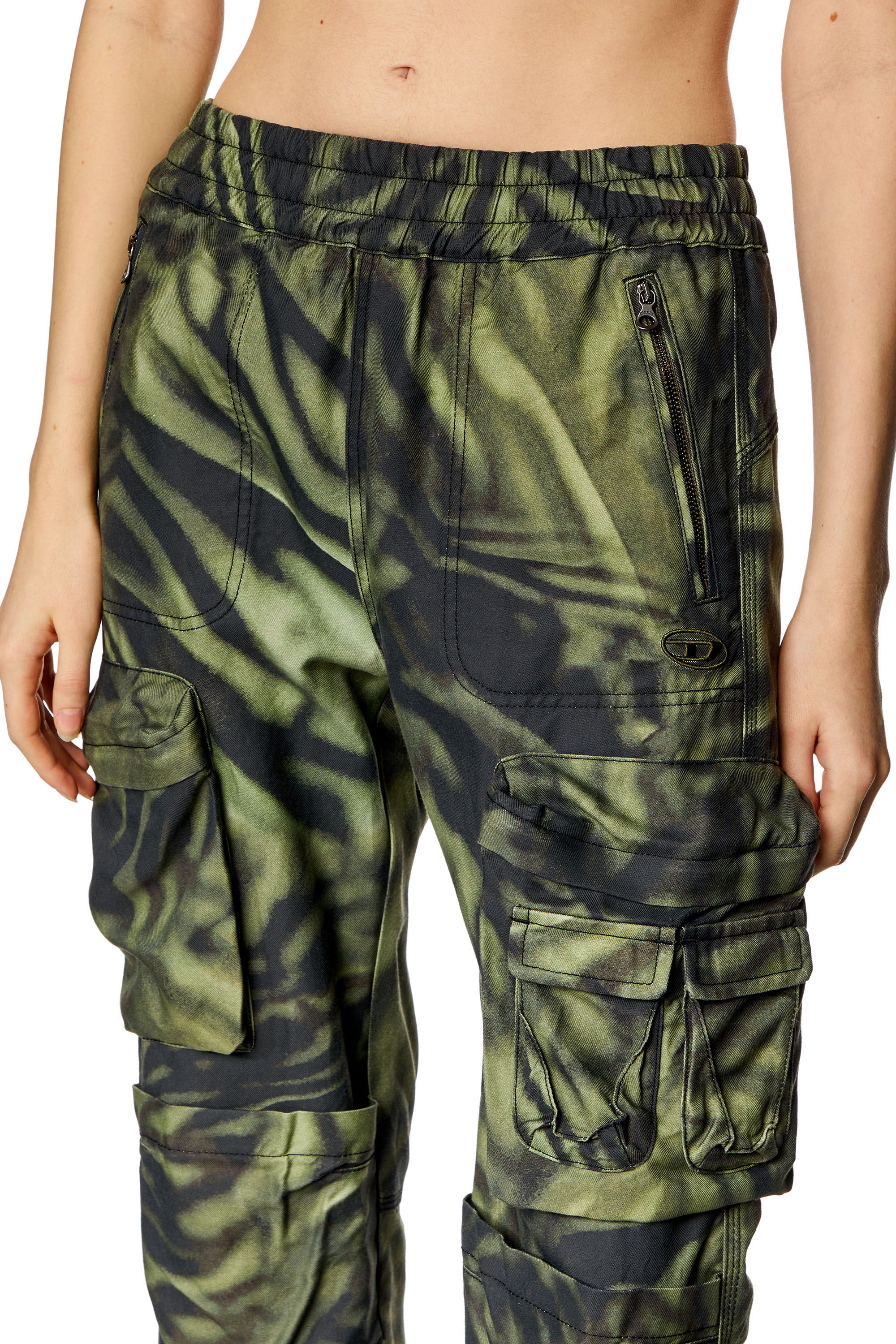 Diesel - P-MIROW, Female's Cargo pants in zebra-camo twill in Black/Green - 3
