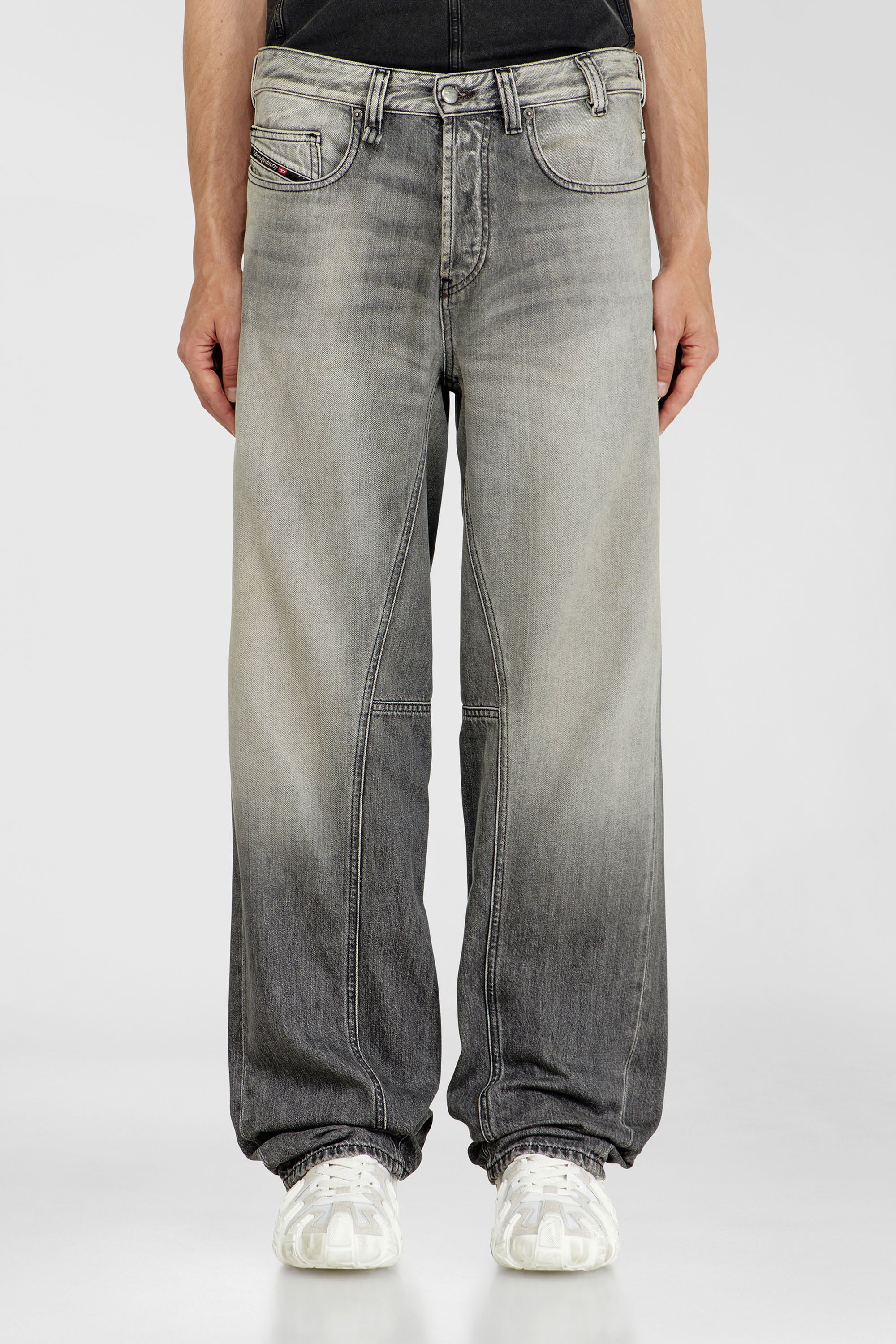 Diesel - Male's Relaxed Jeans 2001 D-Macro 09P56, Grey - 1