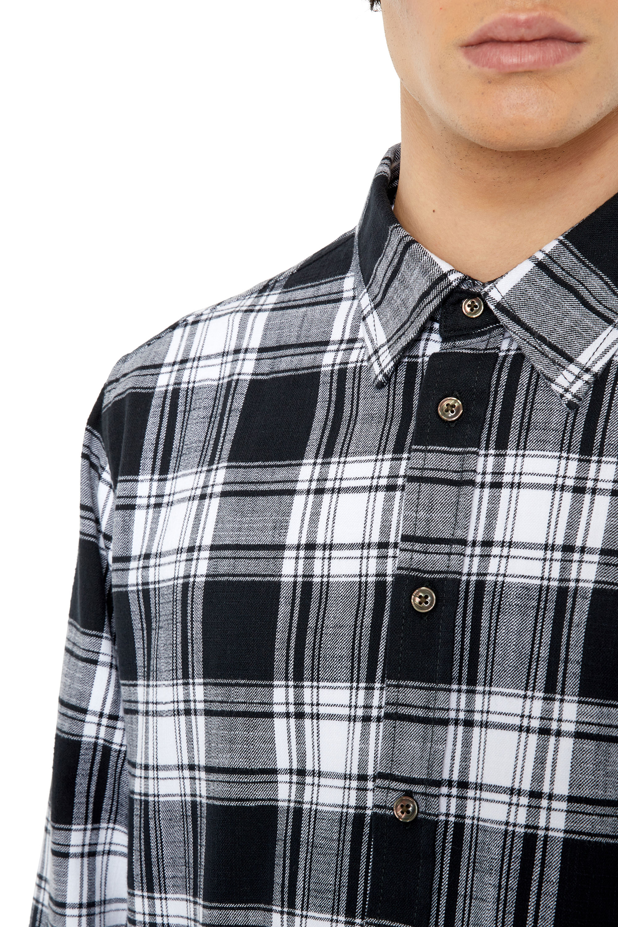 Diesel - S-UMBE-CHECK-N, Man's Check flannel shirt in Black/White - 4