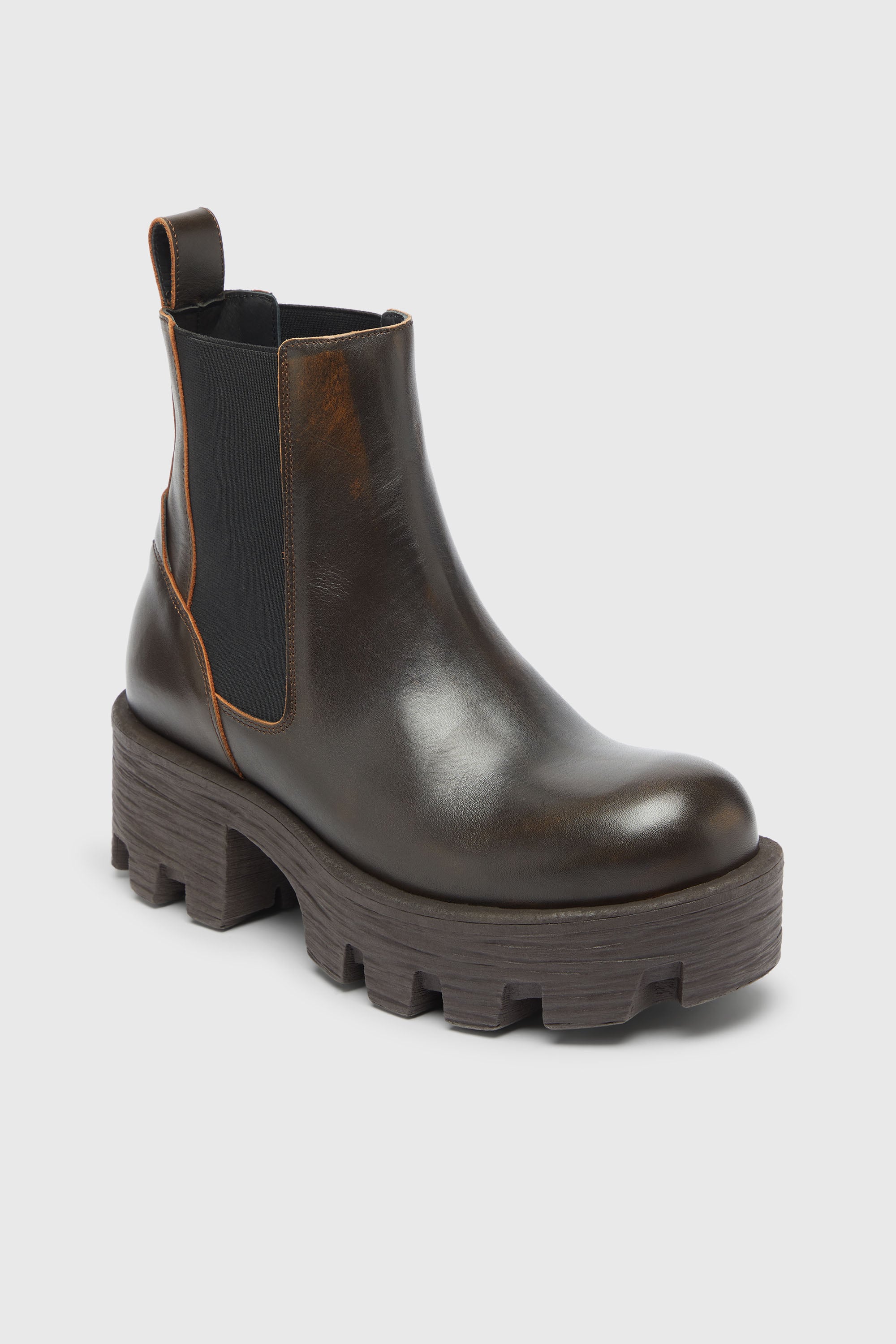 Diesel - D-HAMMER CHUNKY W, D-Hammer - Botines Chelsea de piel con suela gruesa Mujer in Marr&oacute;n - 6