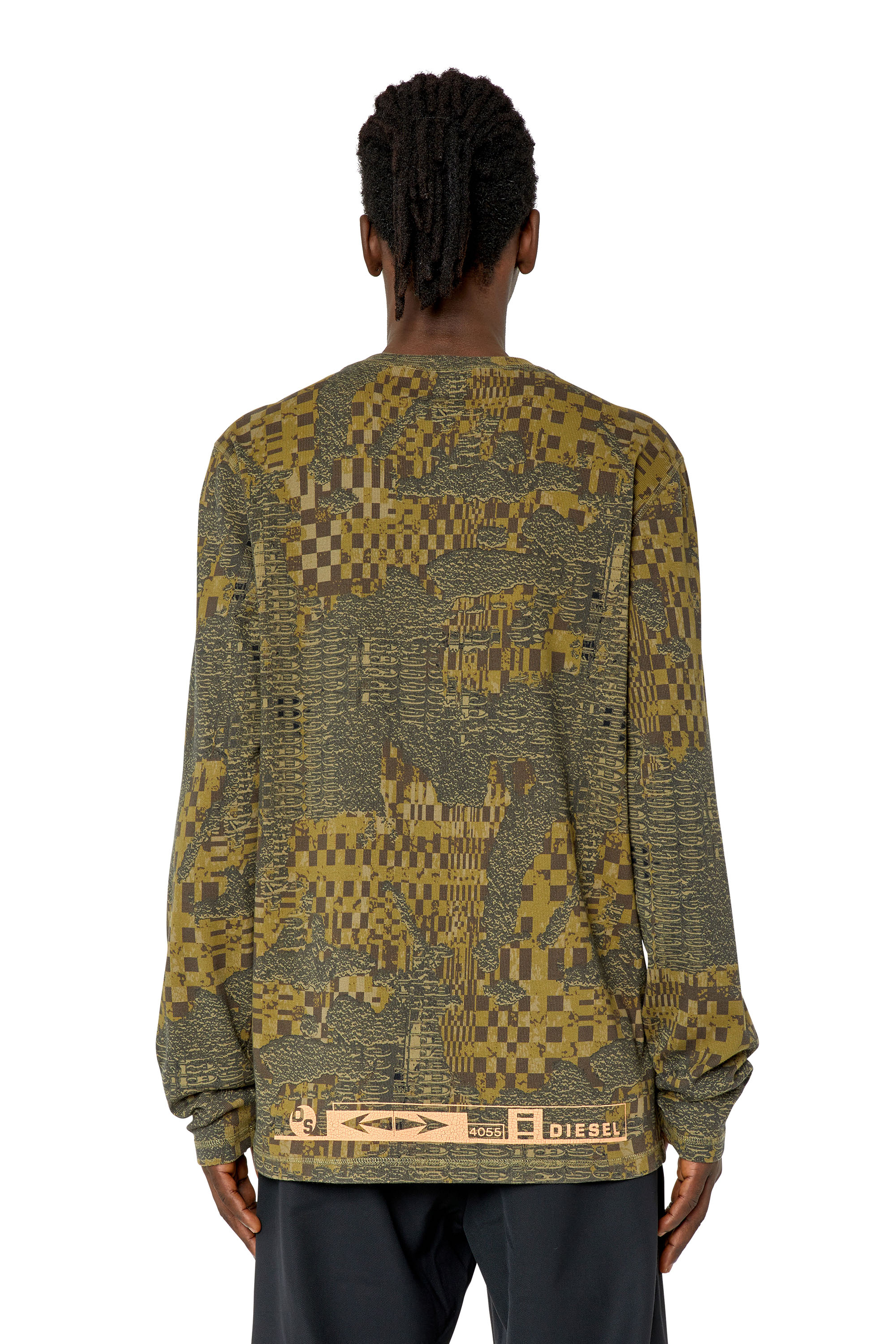 Diesel - T-JUSER-G1, Top abotonado con estampado de camuflaje Hombre in Verde - 5