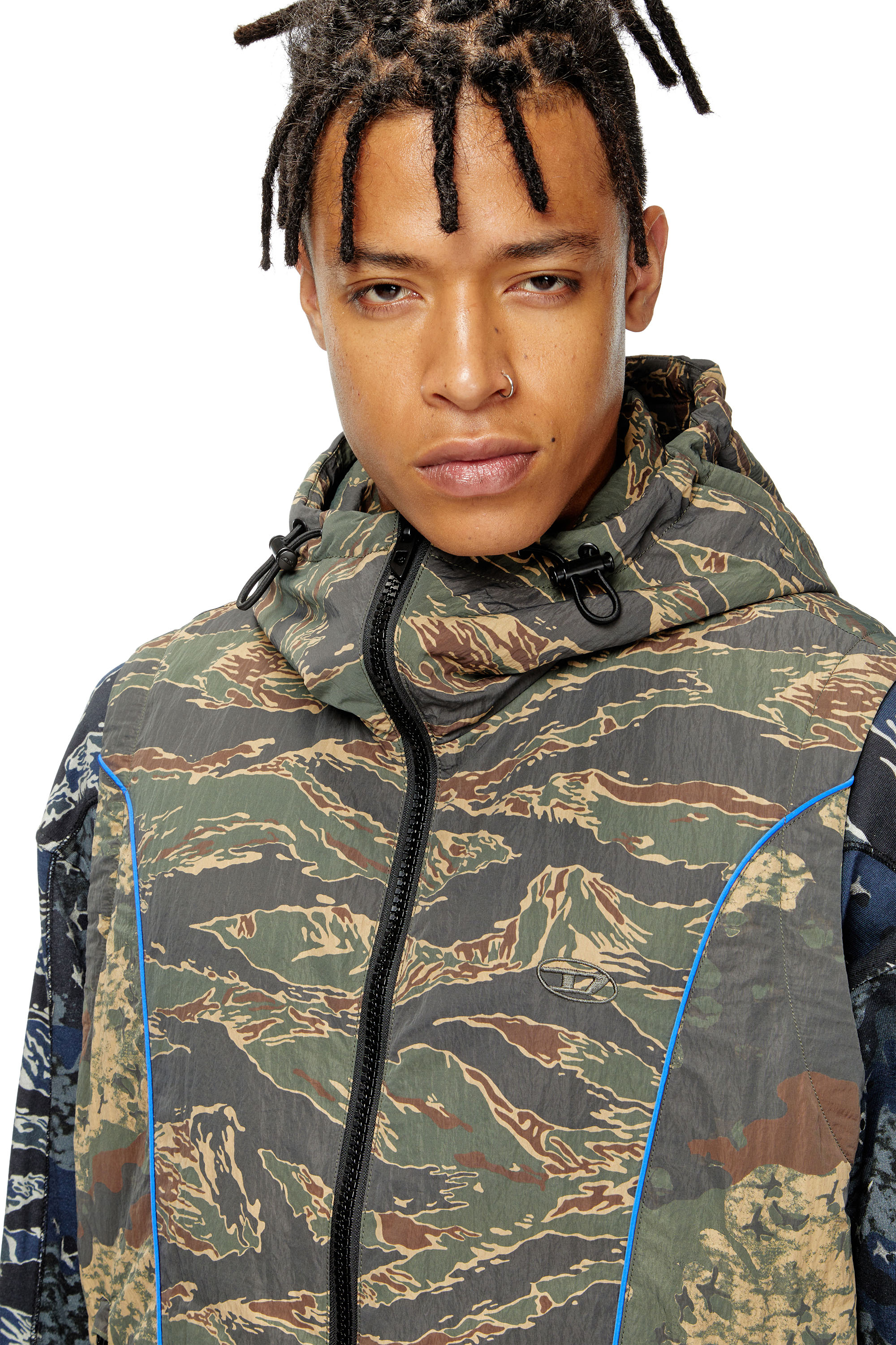 Diesel - J-OSTEND-SL-CAMU, Male's Hooded vest with mixed camo prints in Blue/Green - 4