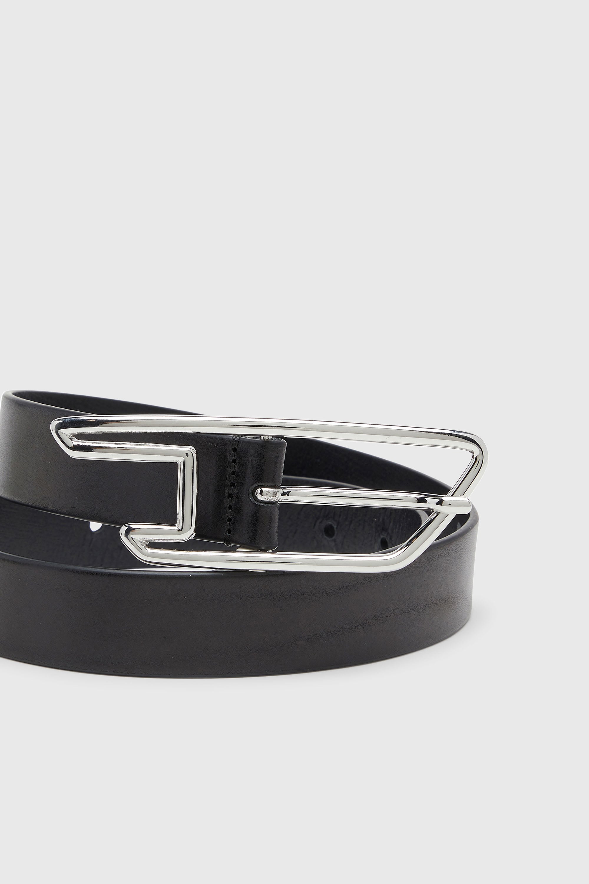 Diesel - B-D LINE W 30, Woman's 3cm belt in pull-up leather in Black - 3