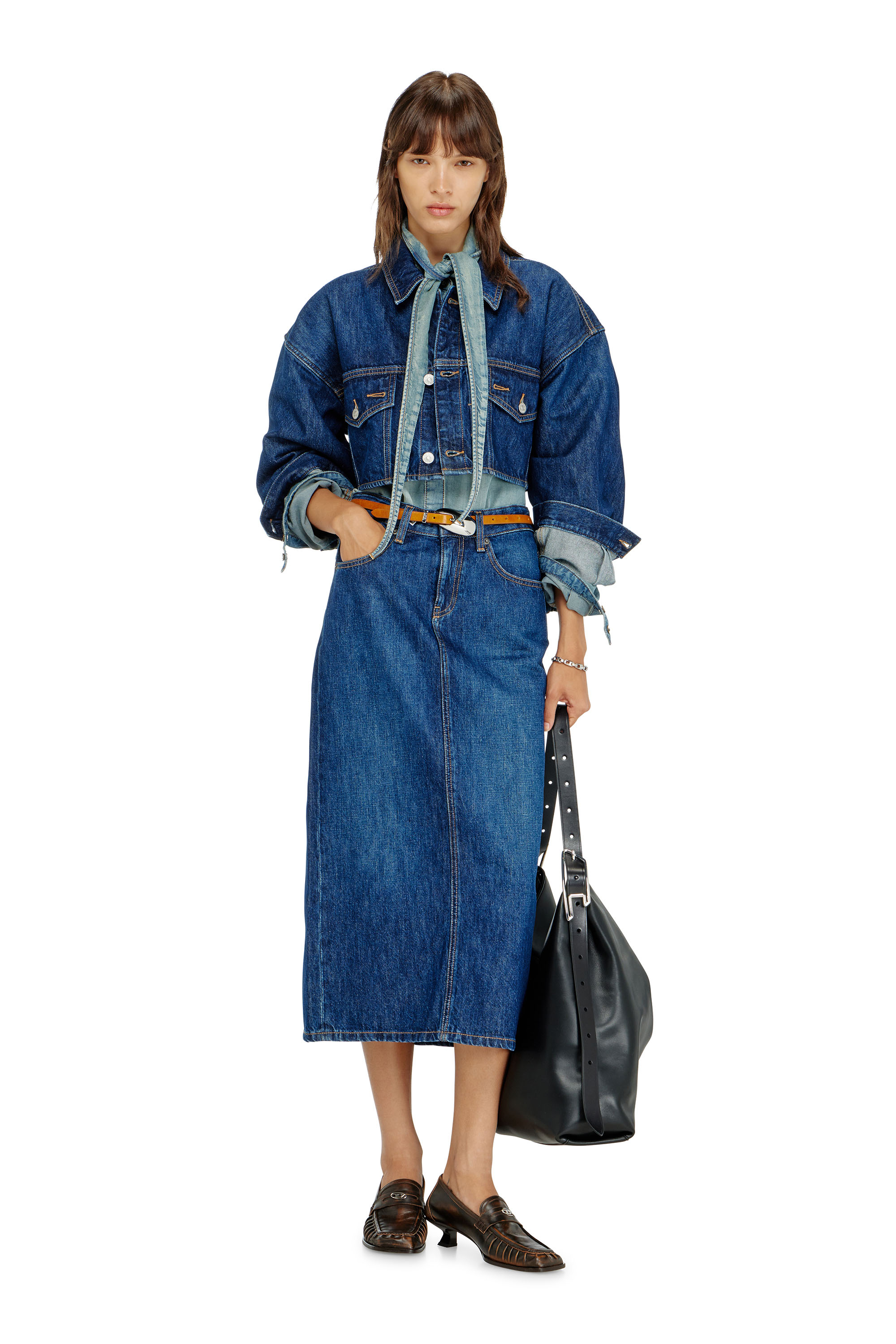 Diesel - DE-MALLEY, Chaqueta trucker denim cropped oversize Mujer in Azul marino - 2