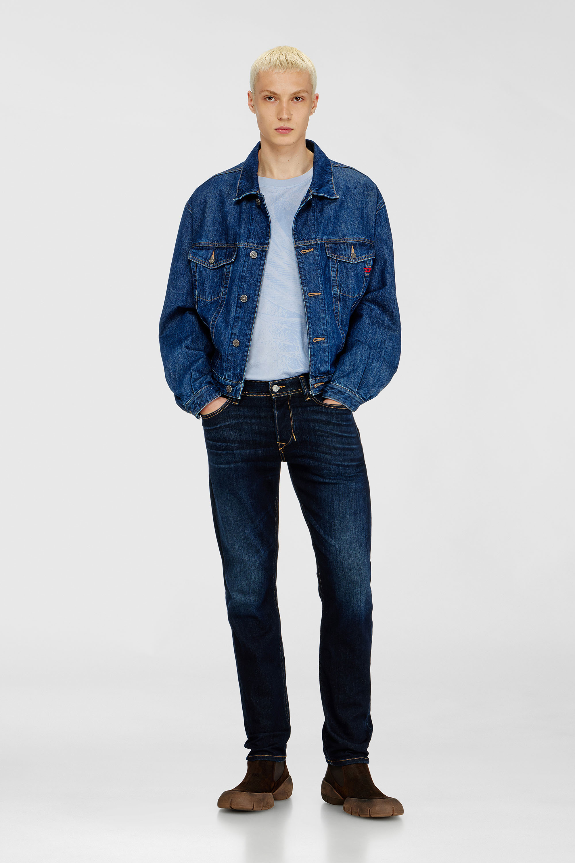 Diesel - Male's Regular Jeans 1986 Larkee-Beex 09Q15, Dark Blue - 1