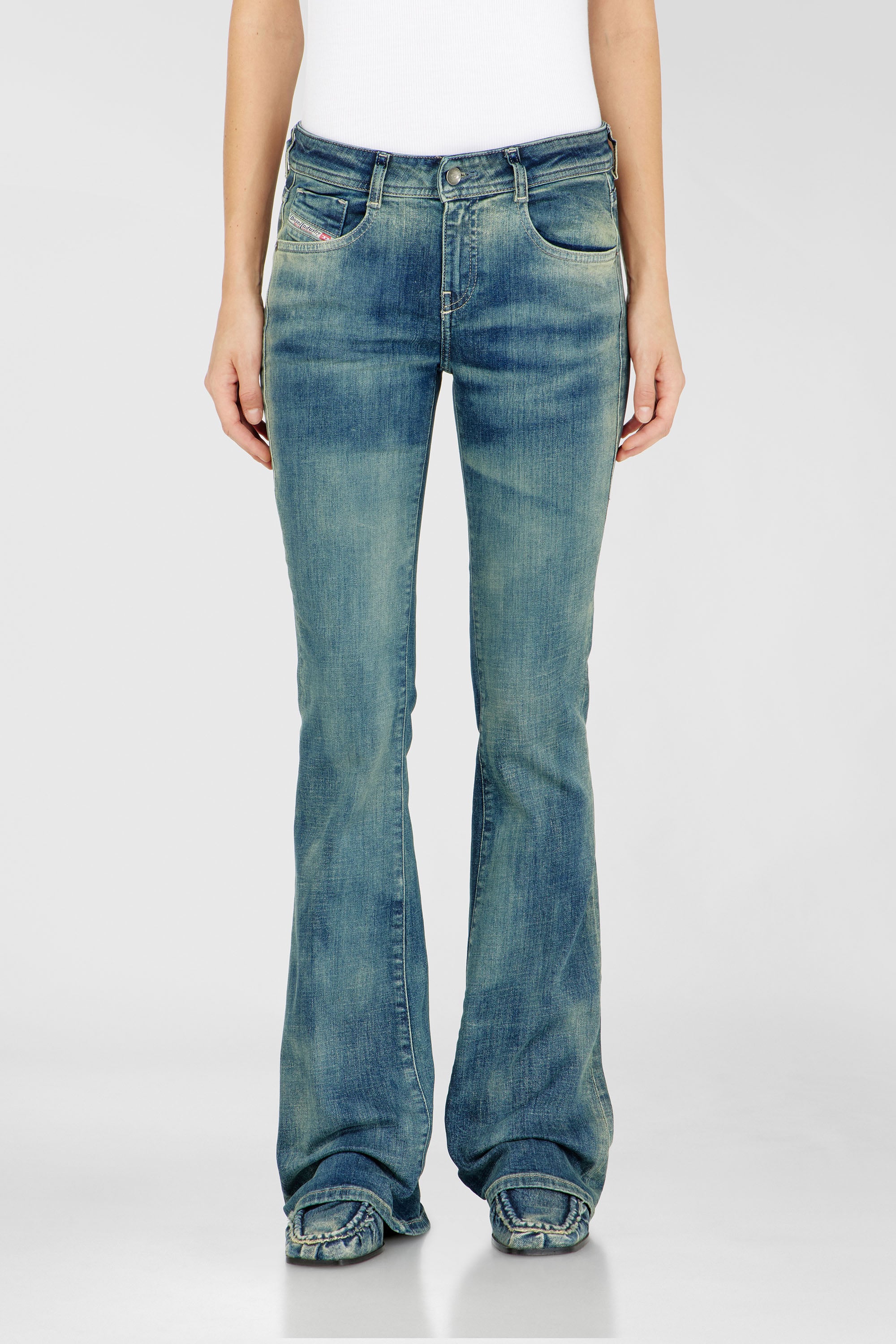 Diesel - Female's Bootcut Jeans 1969 D-Ebbey 09P41, Medium Blue - 1