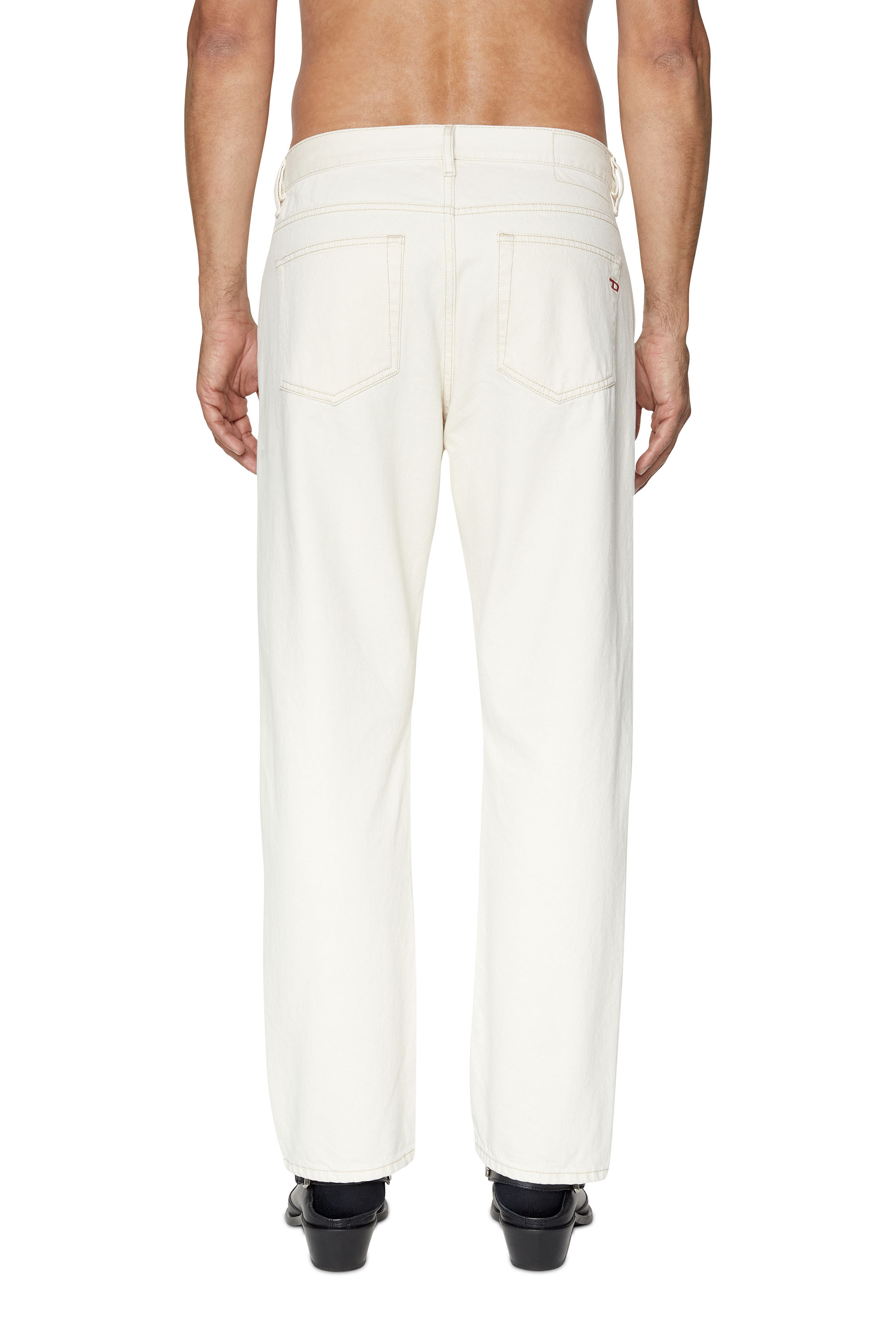 Diesel - Straight Jeans 2020 D-Viker 09B95, Straight Jeans - 2020 D-Viker Homme in Blanc - 4