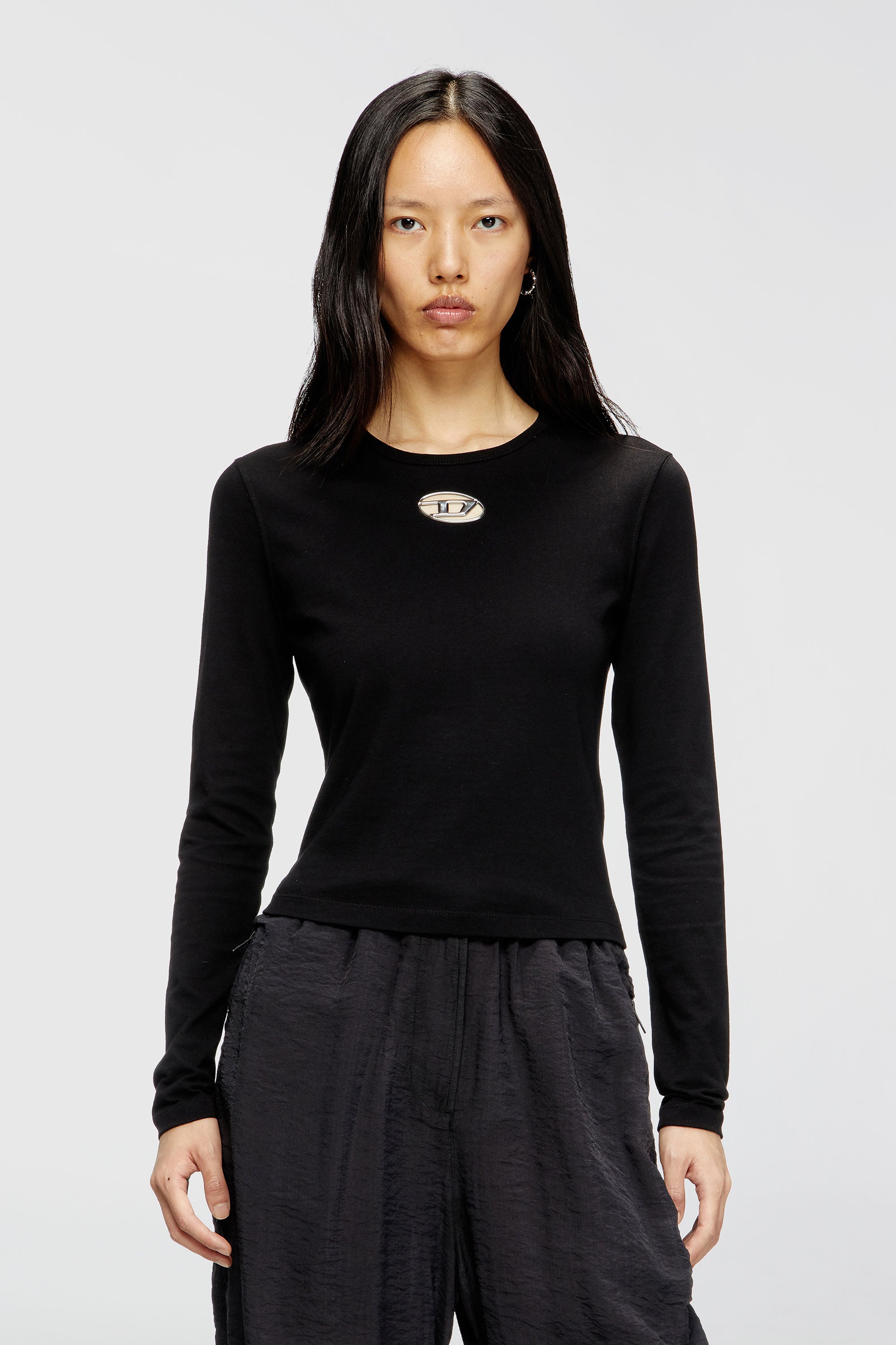 Diesel - T-UNCUTIE-LONG-LS-OD, Woman's Long-sleeve top with Oval D cut-out in Black - 3
