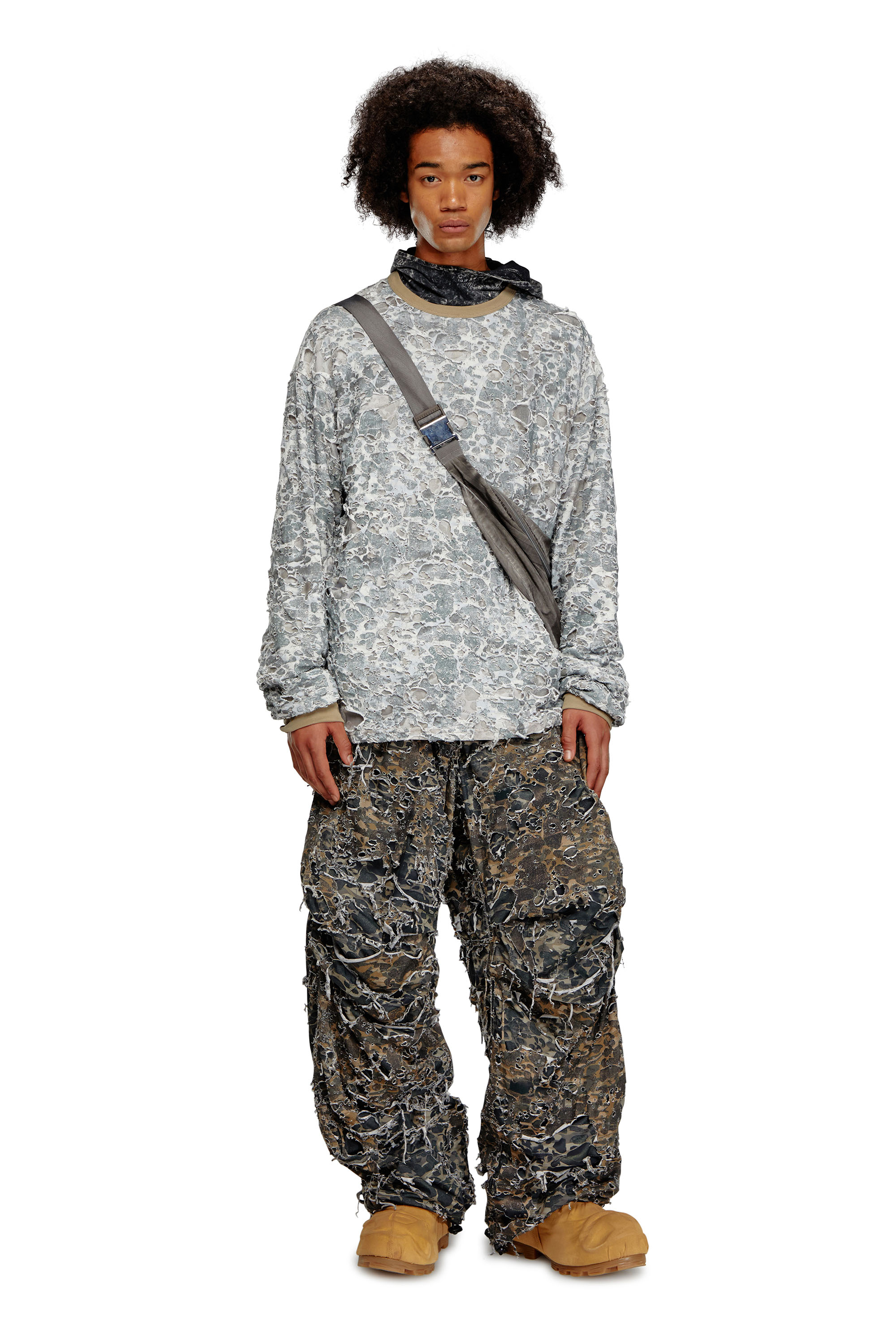 Diesel - T-BOXT-LS-CAMU, Man's Camo T-shirt with destroyed finish in Green/Grey - 1