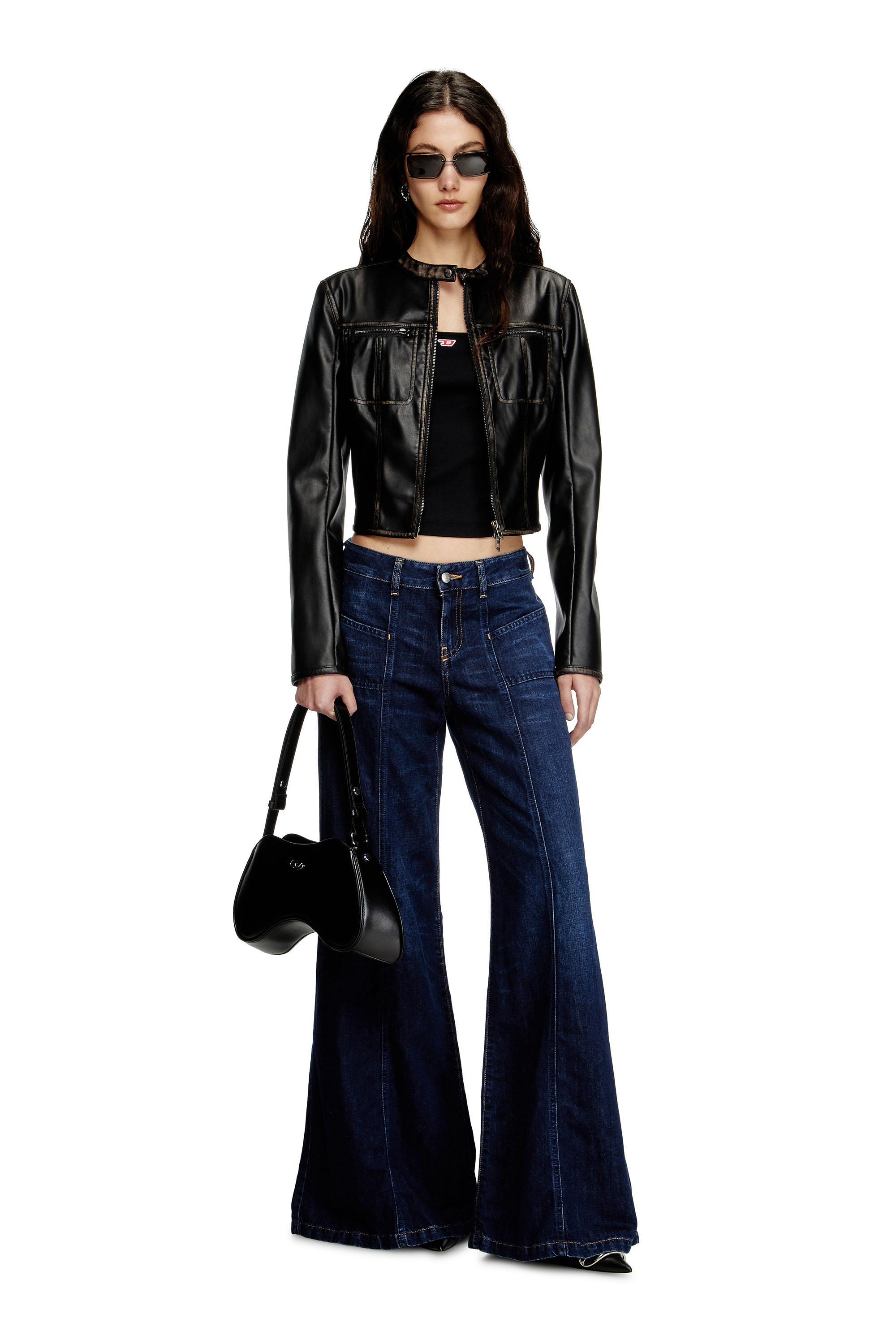 Diesel - PLAY SHOULDER, Play-Sac à bandoulière en cuir semi-brillant Femme in Noir - 7