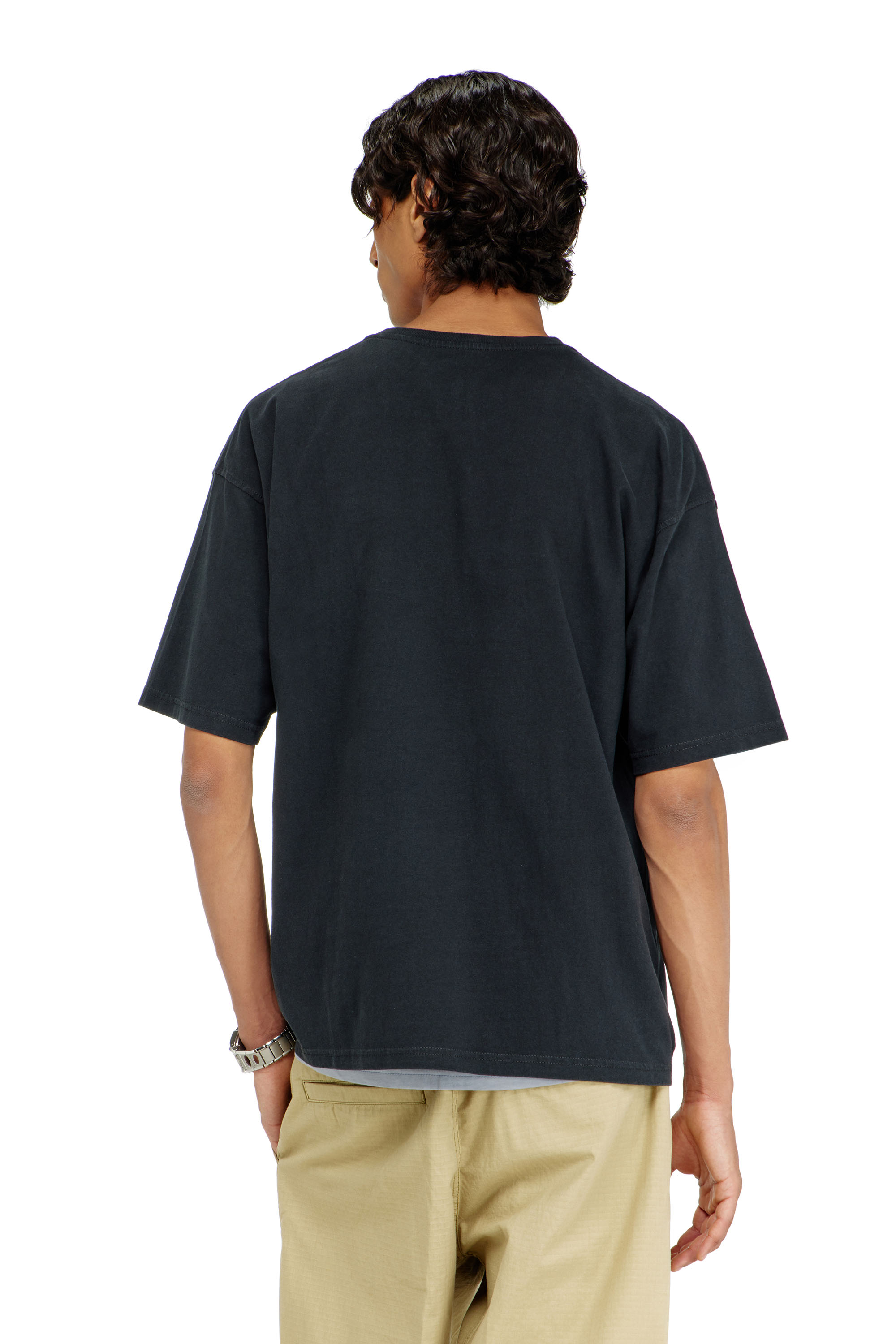 Diesel - T-BOXT-N14, T-shirt avec logo floqu&eacute; effet vieilli Homme in Noir - 4