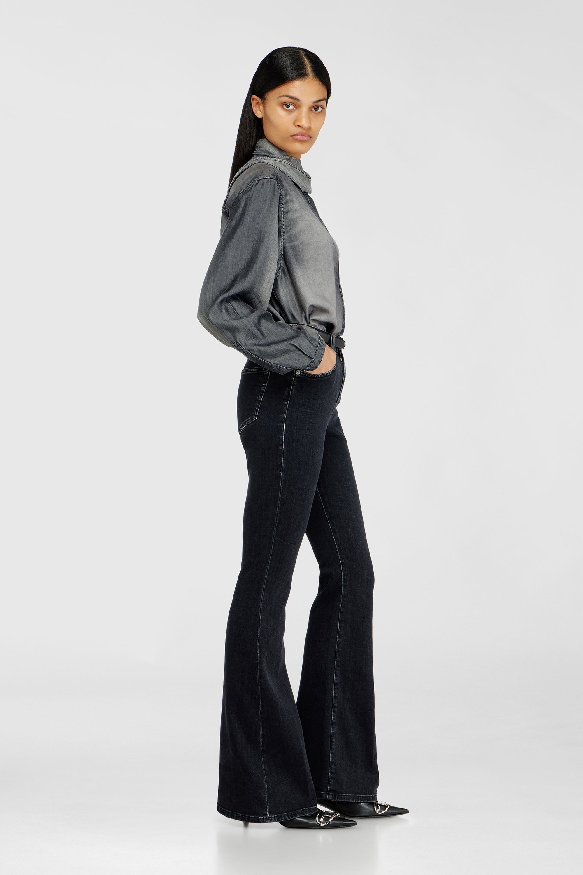Diesel - Bootcut Jeans 1973 D-Partt 09P75 Mujer, Negro/Gris oscuro - 1