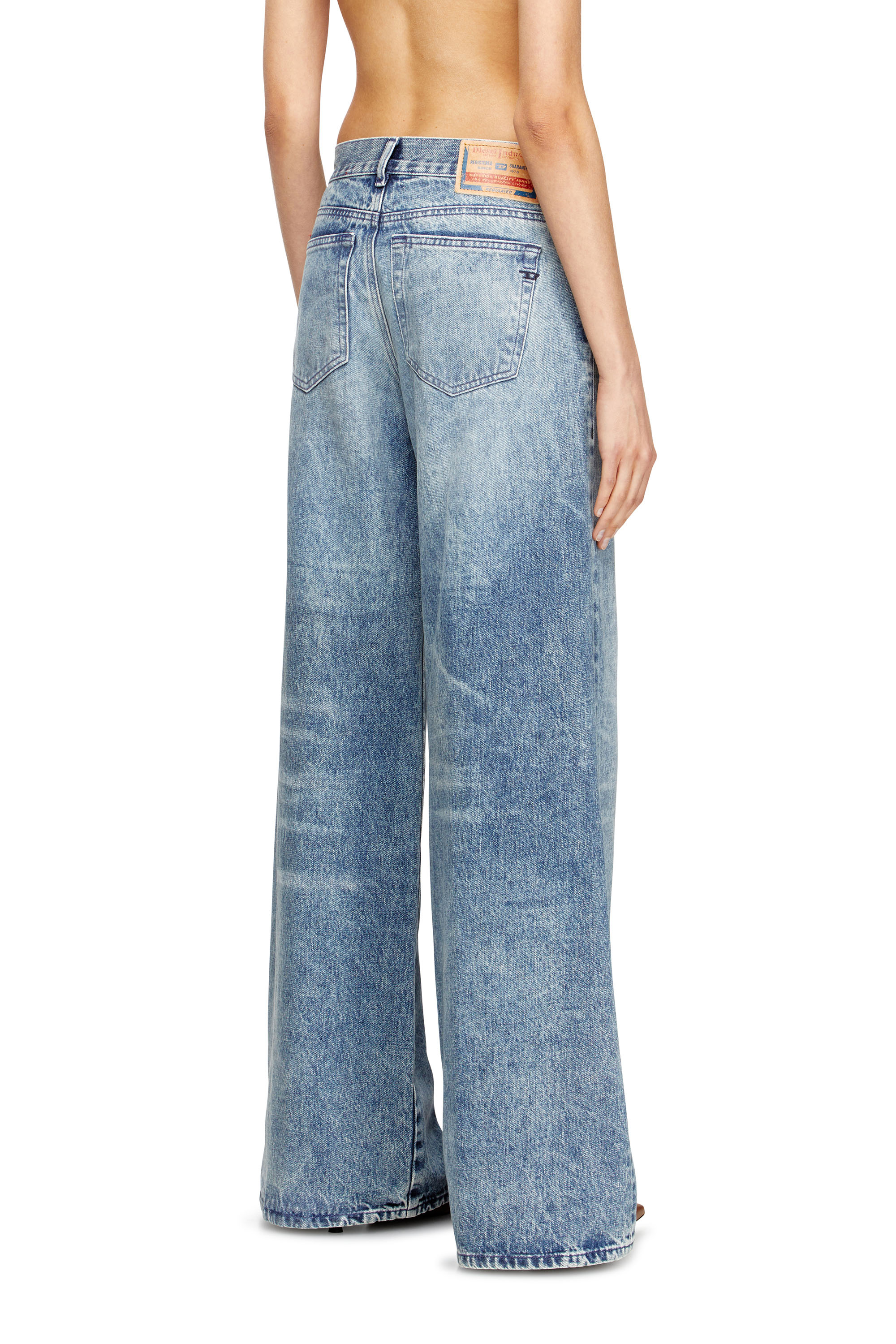 Diesel - Woman's Flare Jeans 1978 D-Akemi 007DA, Light Blue - 3