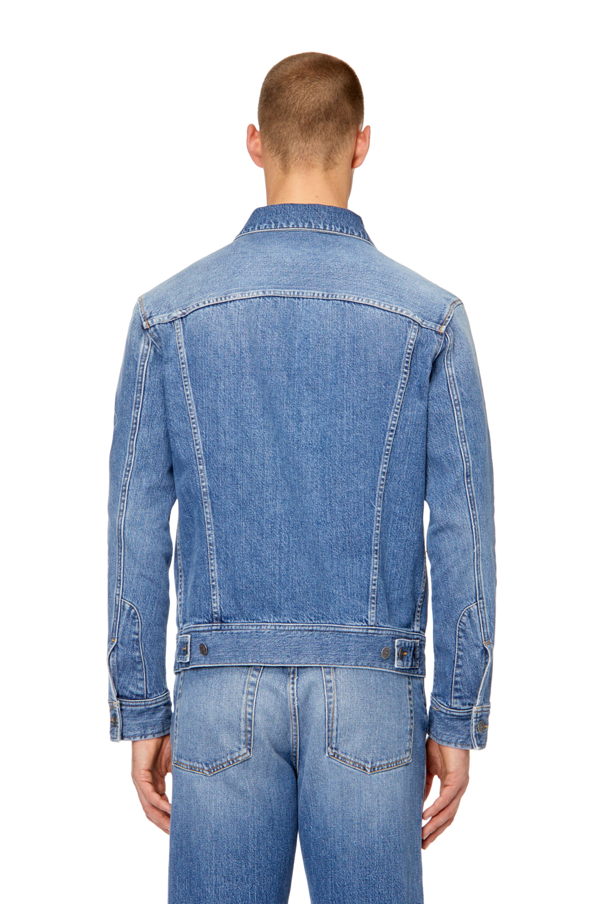 Diesel - D-BARCY-FSC, Man's Regular-fit trucker jacket with plaque in Light Blue - 5